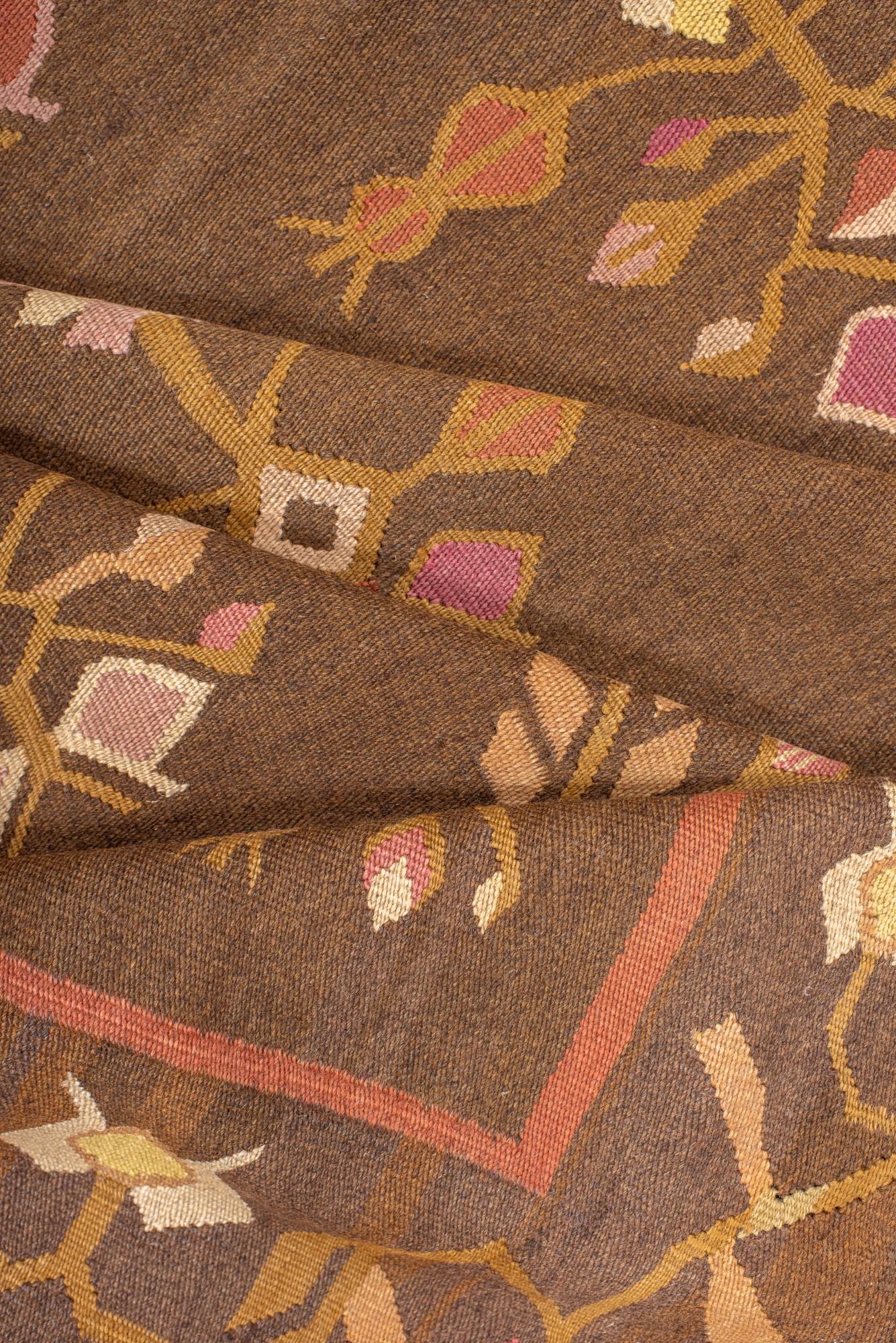 Antique Kilim with Floral Design, Circa 1900's For Sale 1