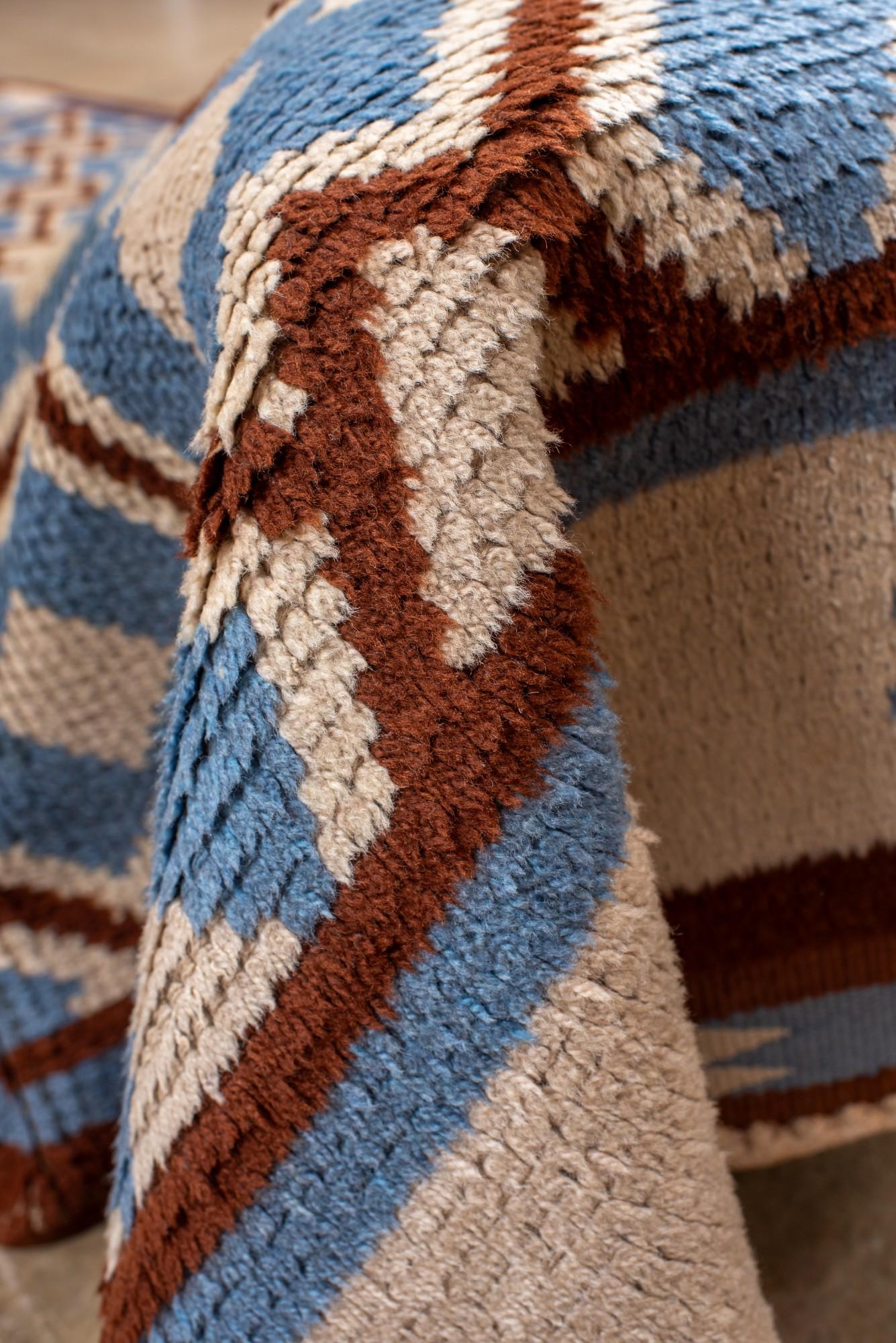 Tappeto svedese vintage con design geometrico In condizioni buone in vendita a New York, NY