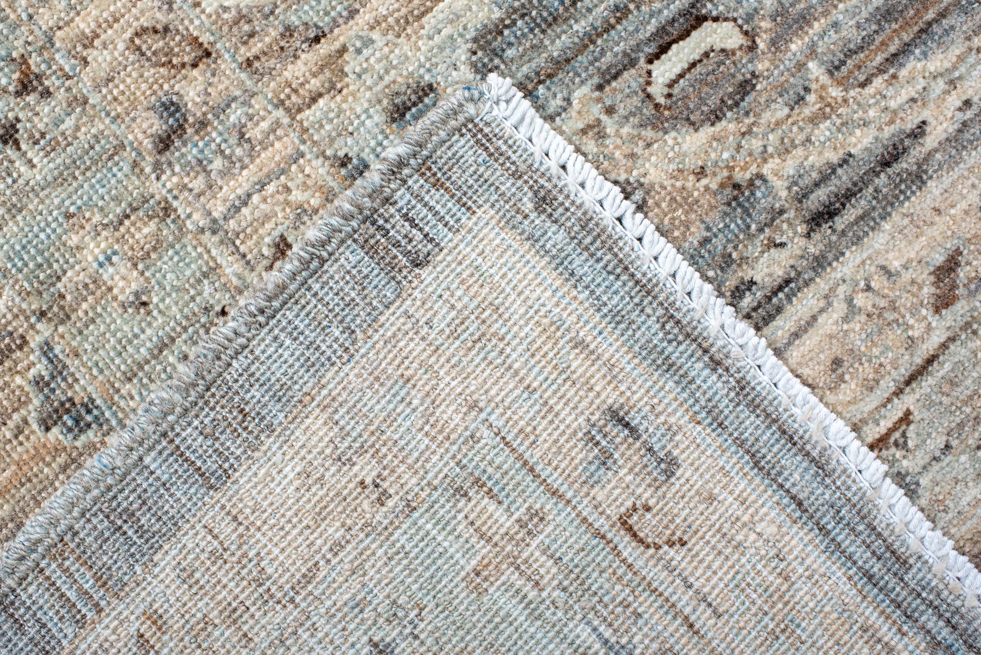 Tappeto Eliko Rugs Gallery Tabriz d'epoca In condizioni buone in vendita a New York, NY