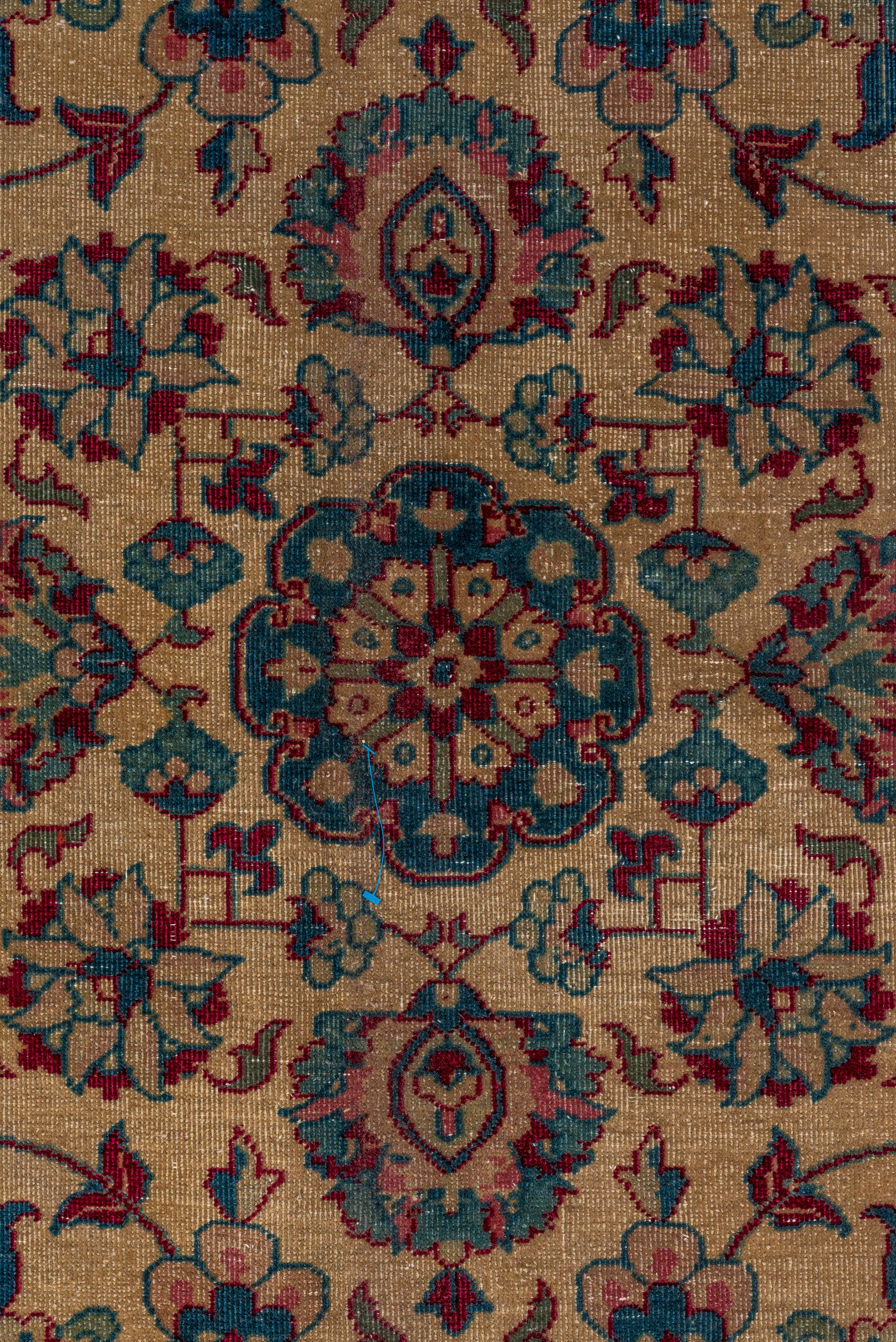 Antiker türkischer Sivas-Teppich von David Ariel mit Juwelentönen (Türkisch) im Angebot