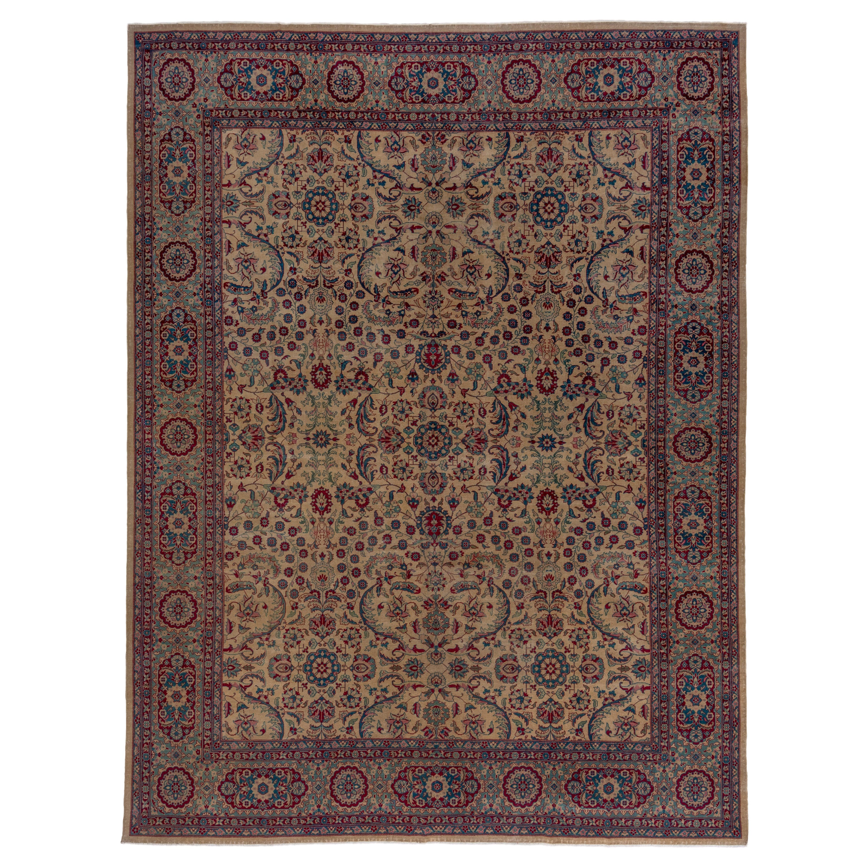 Tapis turc ancien Sivas Eliko de David Ariel aux tons de bijoux en vente