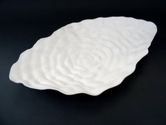 Decorative plate "Interaction" porcelain h 5 cm; w 35 cm; d 21 cm