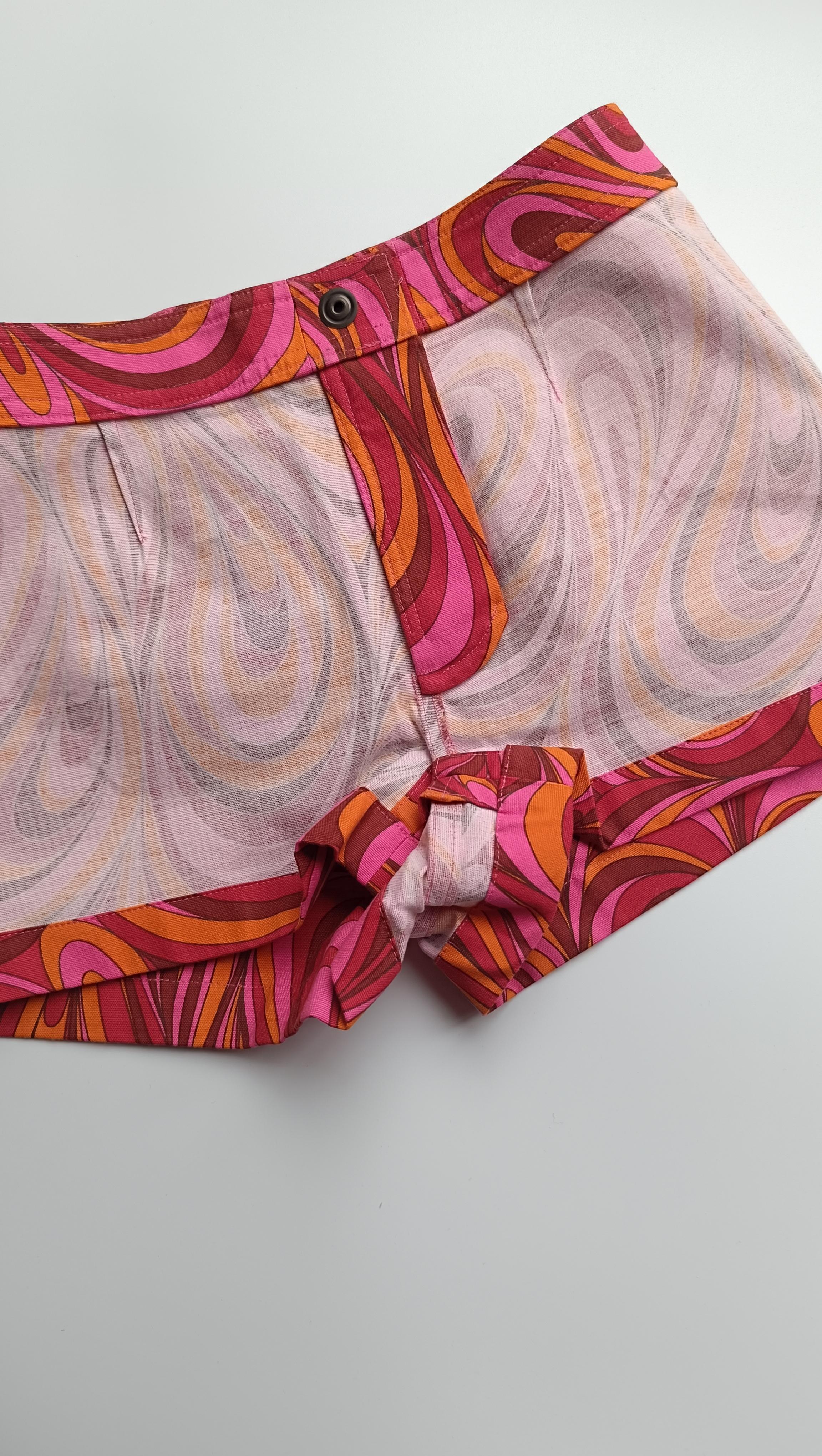 Сeline shorts pink barbie style / barbiecore abstract print  For Sale 11