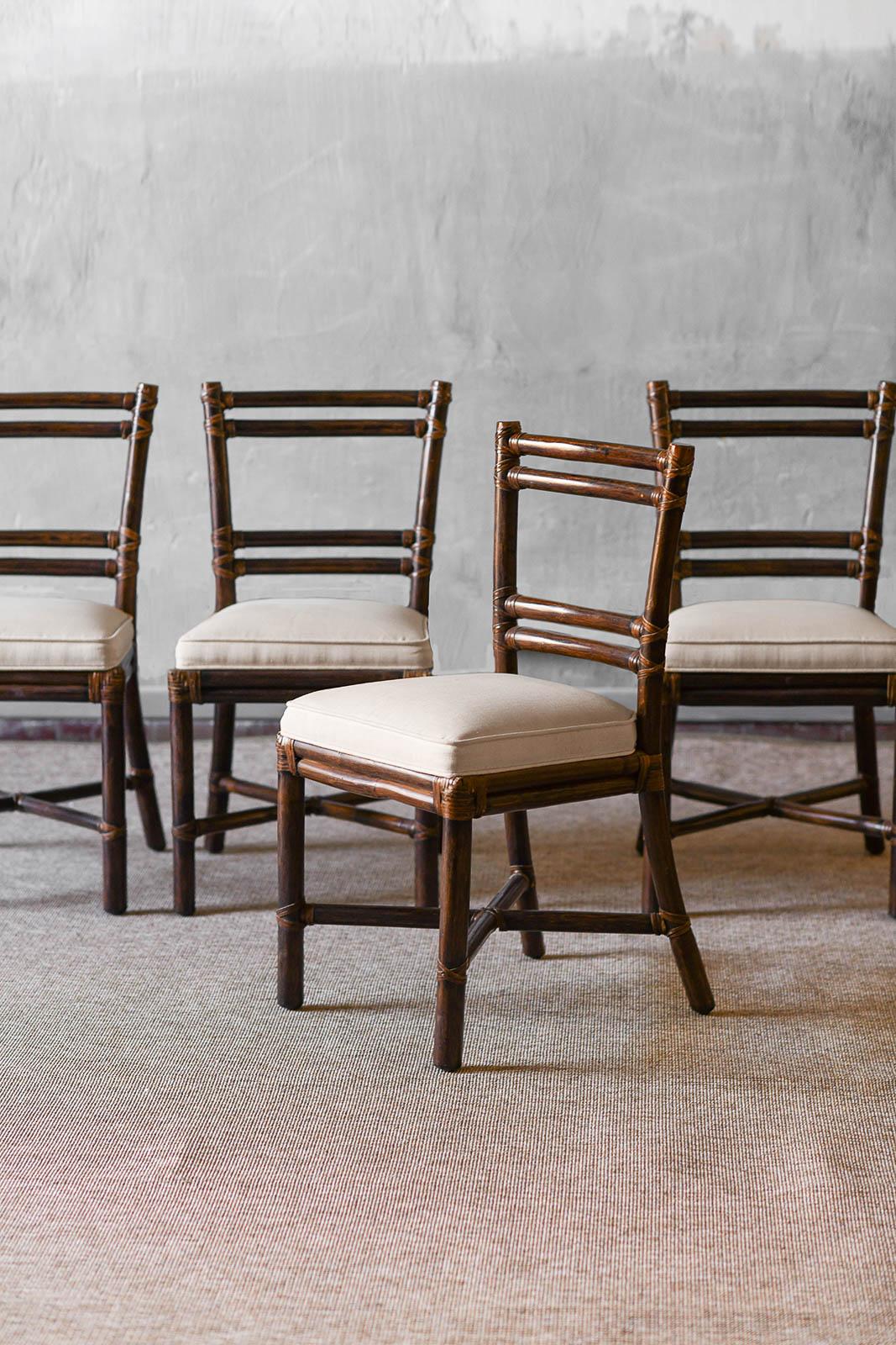 Elinor And John Mcguire San Francisco 1970 set of 6 Rattan chairs with leather bindings, complete with cushions
Single chair dimensions 45 W x 85 H × 47 D
Condition report: very good conditions with some minor signs of wear due to age and use 

Also