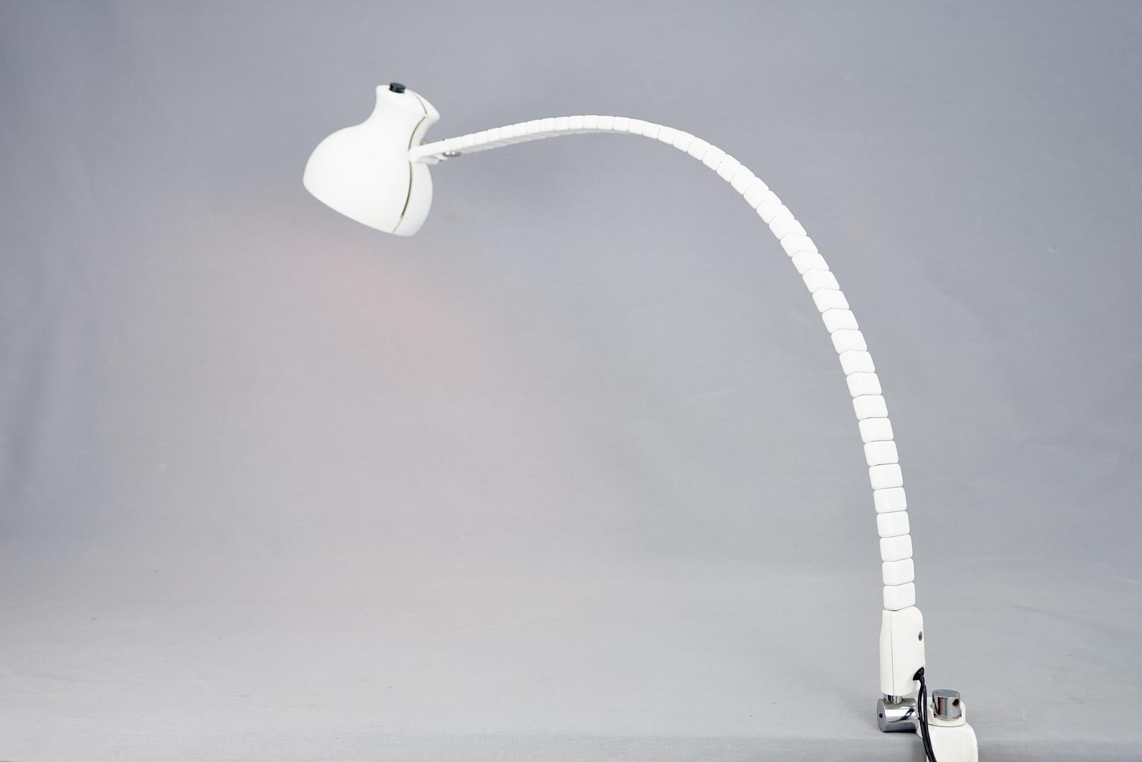 Elio Martinelli Flex Arm Table Lamp, Desk Lamp 659 For Sale 2