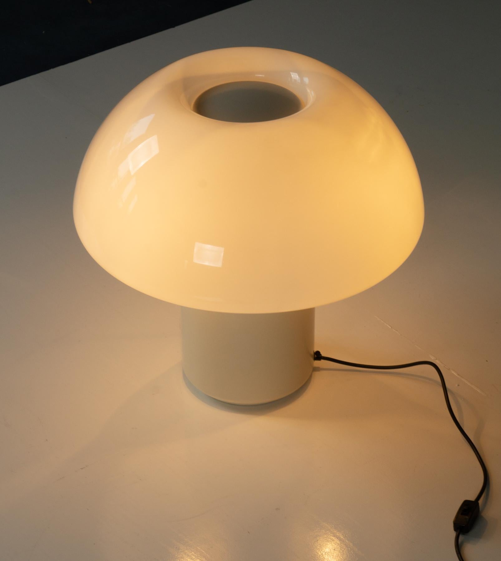 Late 20th Century Elio Martinelli for Martinelli Luce Model 625, Large Space Age Mushroom Lamp