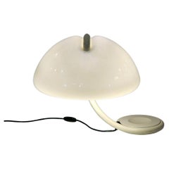 Lampe de table serpentée Elio Martinelli des années 1960