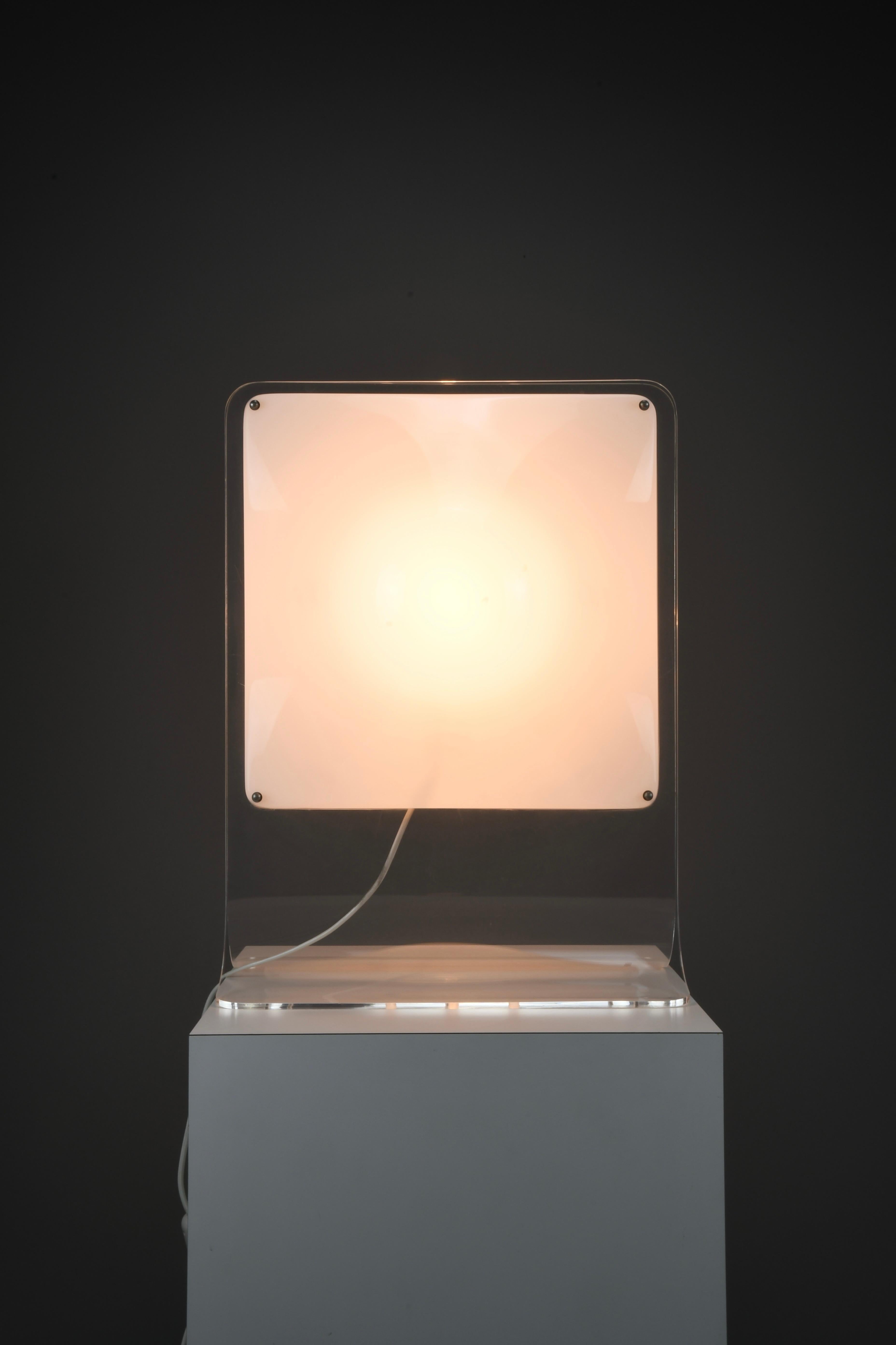 Elio Martinelli Style “Bolla” Table Lamp, Italy, 1965 For Sale 2