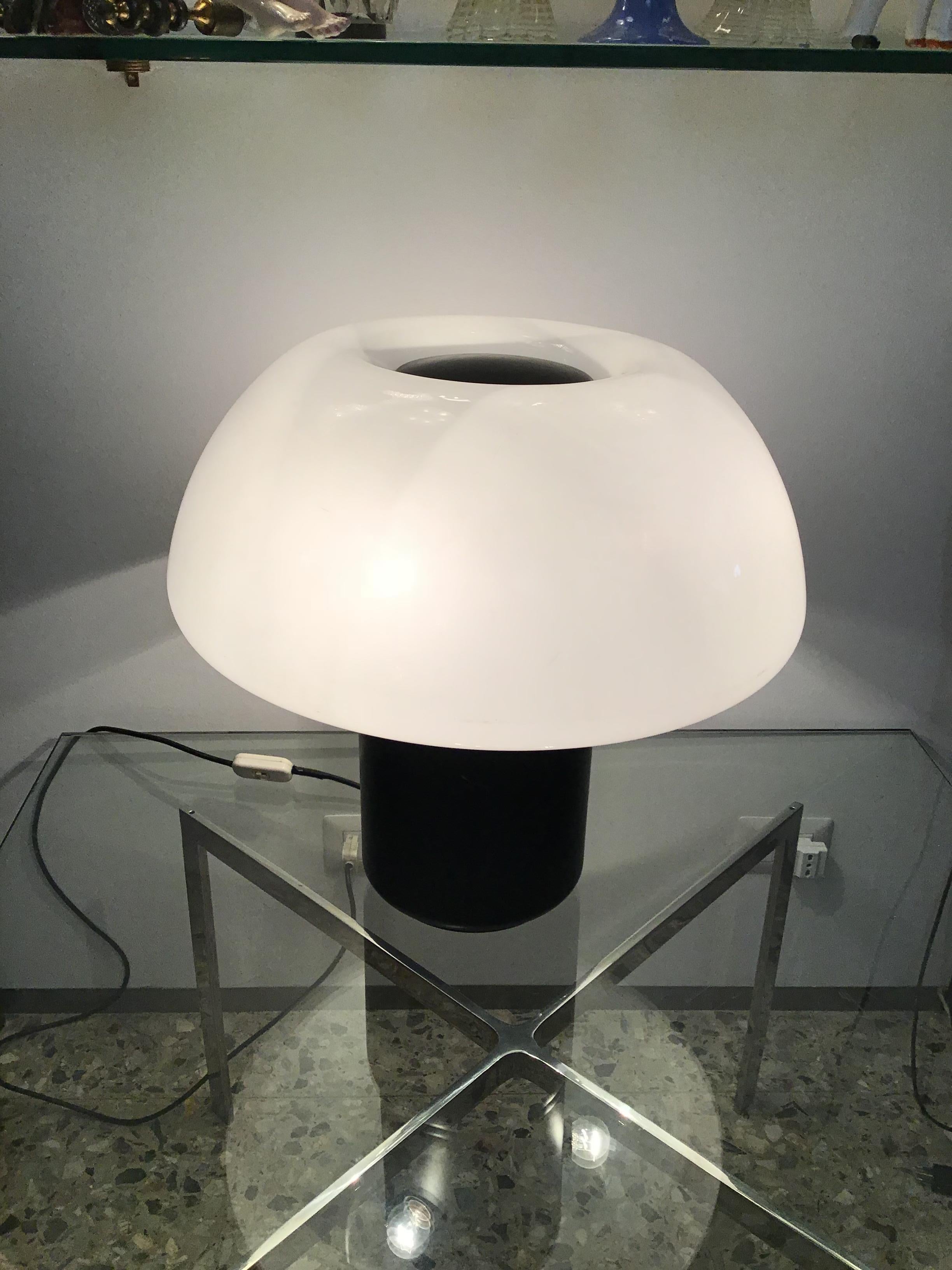 Elio Martinelli Table Lamp Brass Plexiglass, 1970 For Sale 1