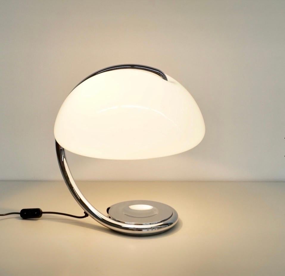 Italian Elio Martinelli Table Lamp «Serpente» Chrome, Made by Luce, Italy 1970ies For Sale