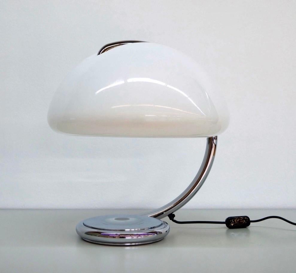 Elio Martinelli Table Lamp «Serpente» Chrome, Made by Luce, Italy 1970ies For Sale 2