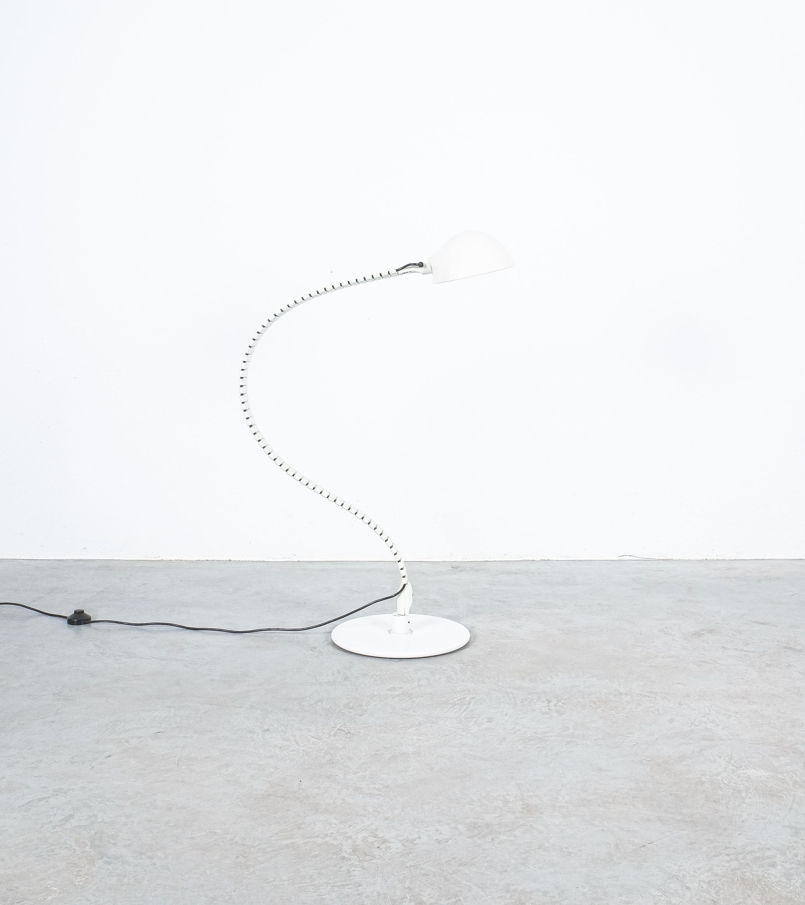 Elio Martinelli White Metal Floor Lamp Elio Martinelli, Italy, 1970 1