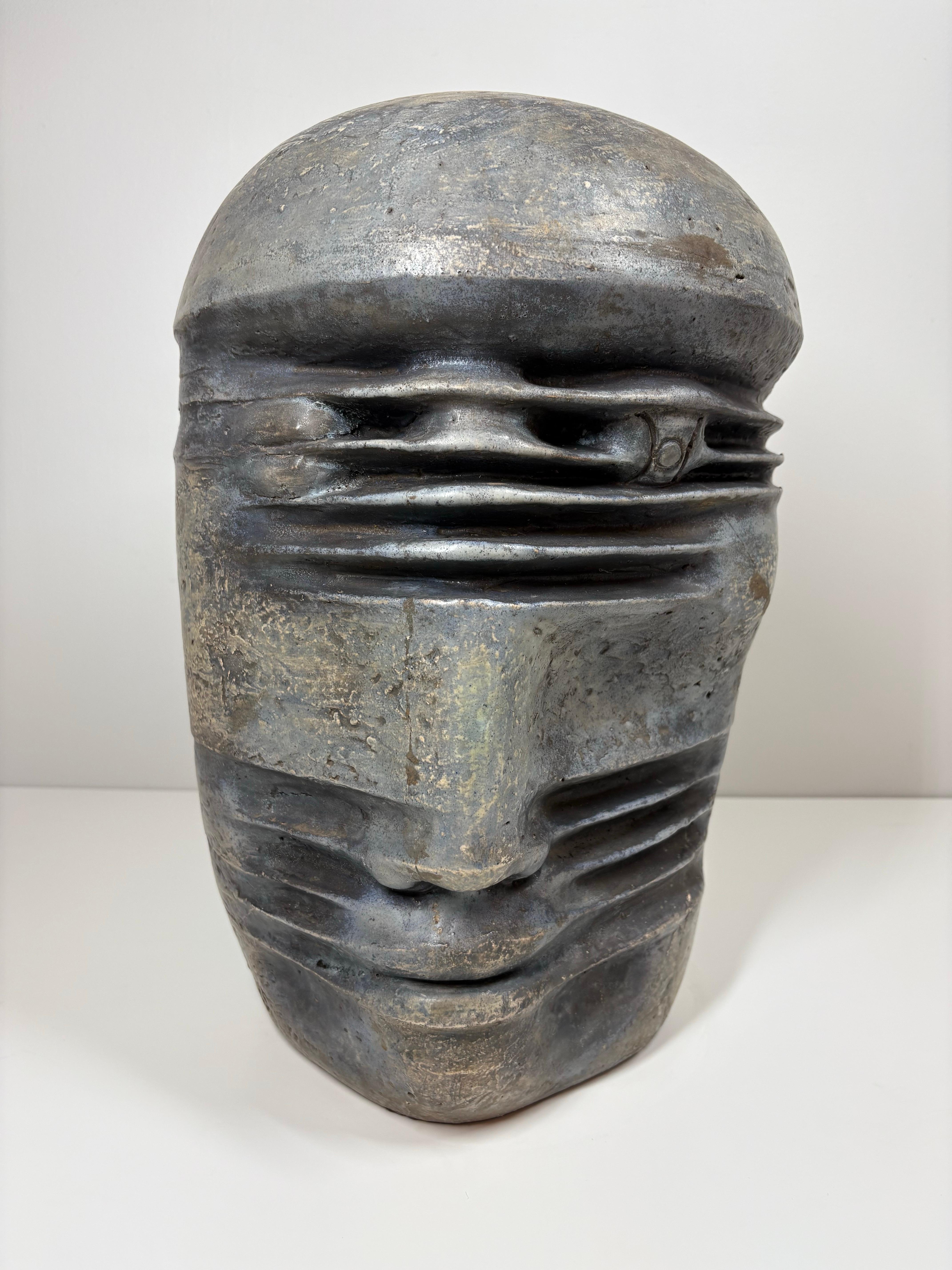 Elio Ortiz ( b.1944-), a large brutalist ceramic sculpture , 1985 in vendita 7