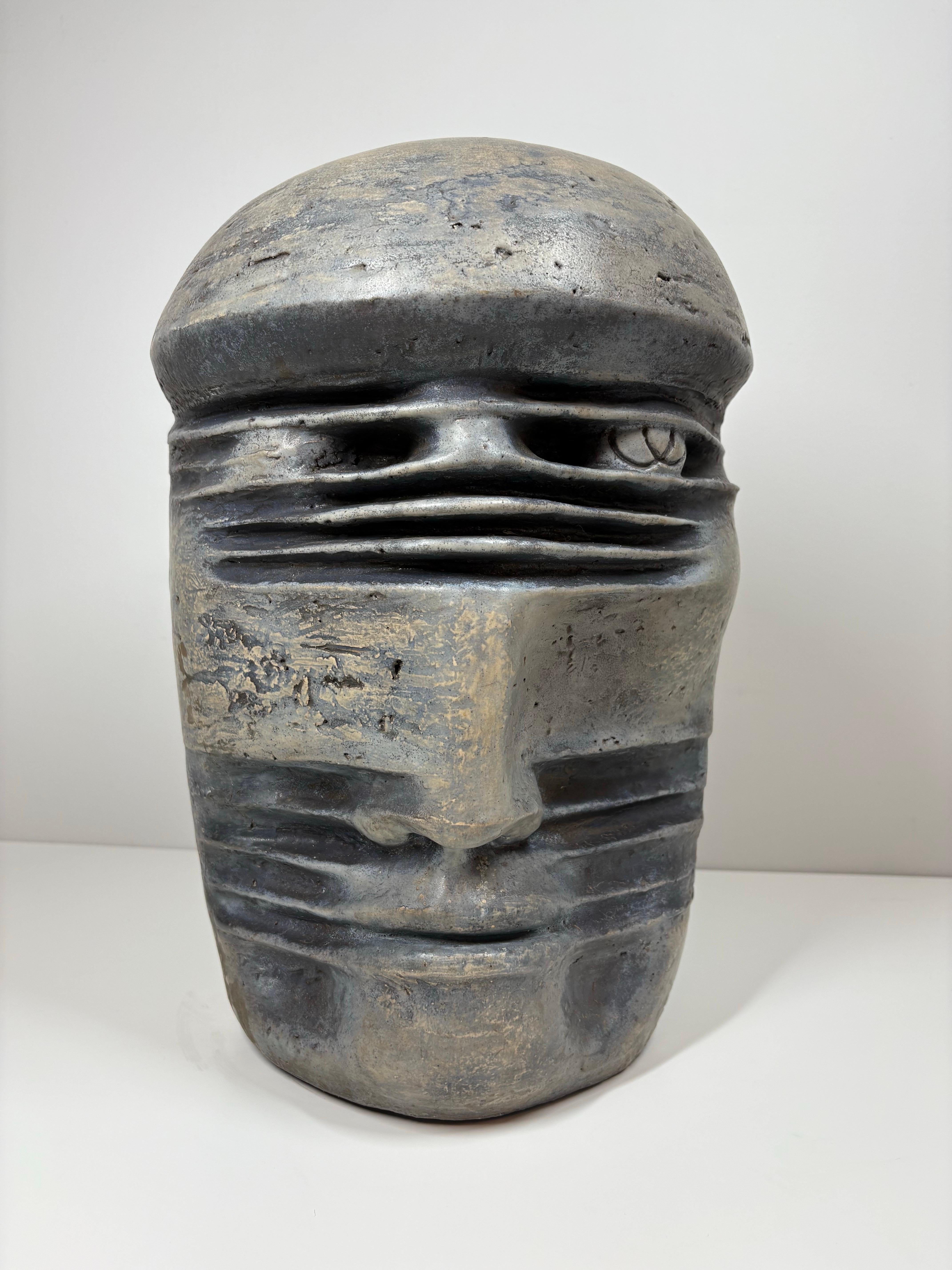 Elio Ortiz ( b.1944-), a large brutalist ceramic sculpture , 1985 in vendita 8