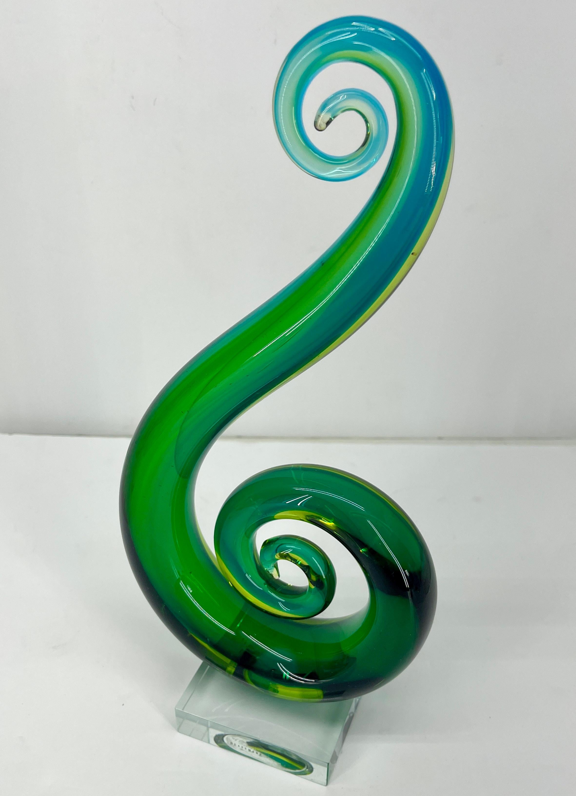 Moderne Note musicale ou sculpture de Nautilus en verre de Murano de style Elio Raffael