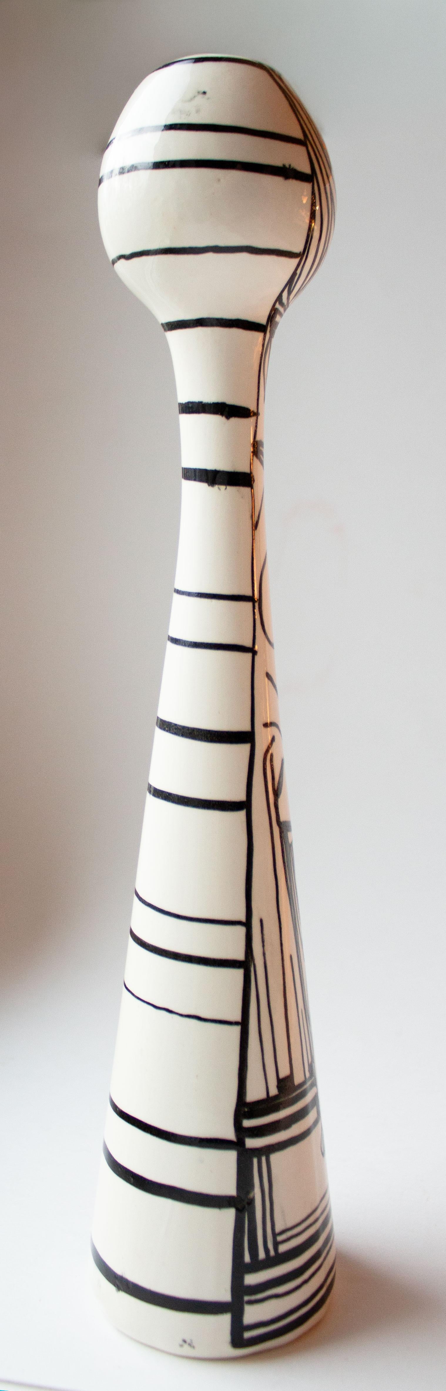 Elio Schiavon Jarrón gráfico de cerámica de Studio A pintado a mano, años 50 Hecho a mano en venta