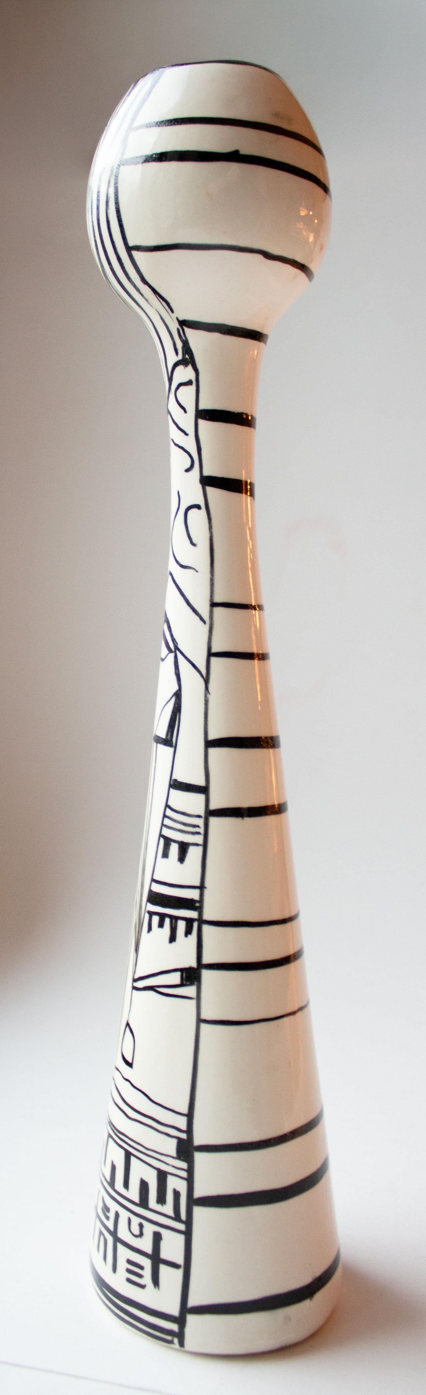 Elio Schiavon Jarrón gráfico de cerámica de Studio A pintado a mano, años 50 en Bueno estado para la venta en Stockholm, SE