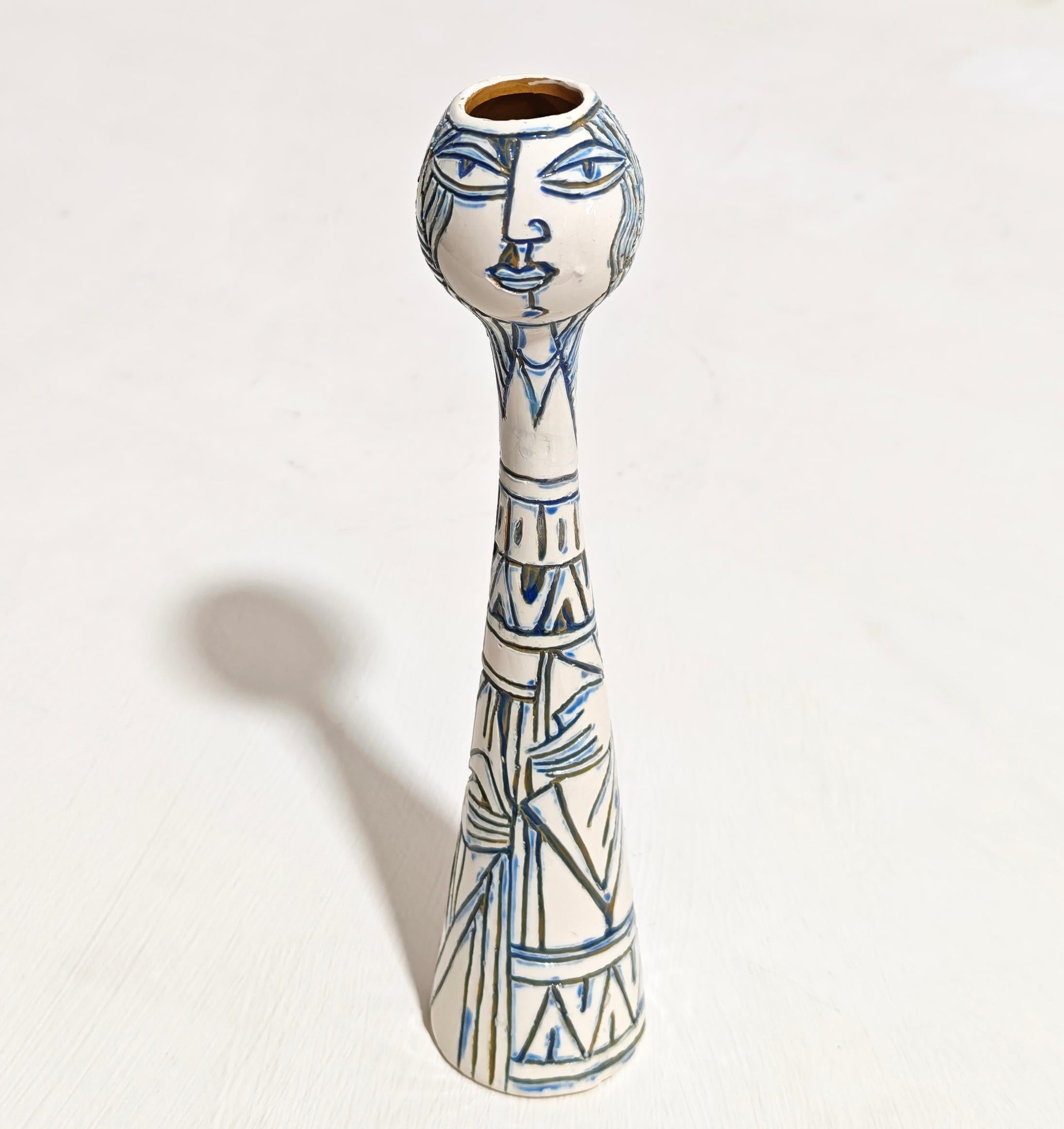 Elio Schiavon Producción Italia Años 60 Jarrón de cerámica con figura humana Mi-Century siglo XX en venta
