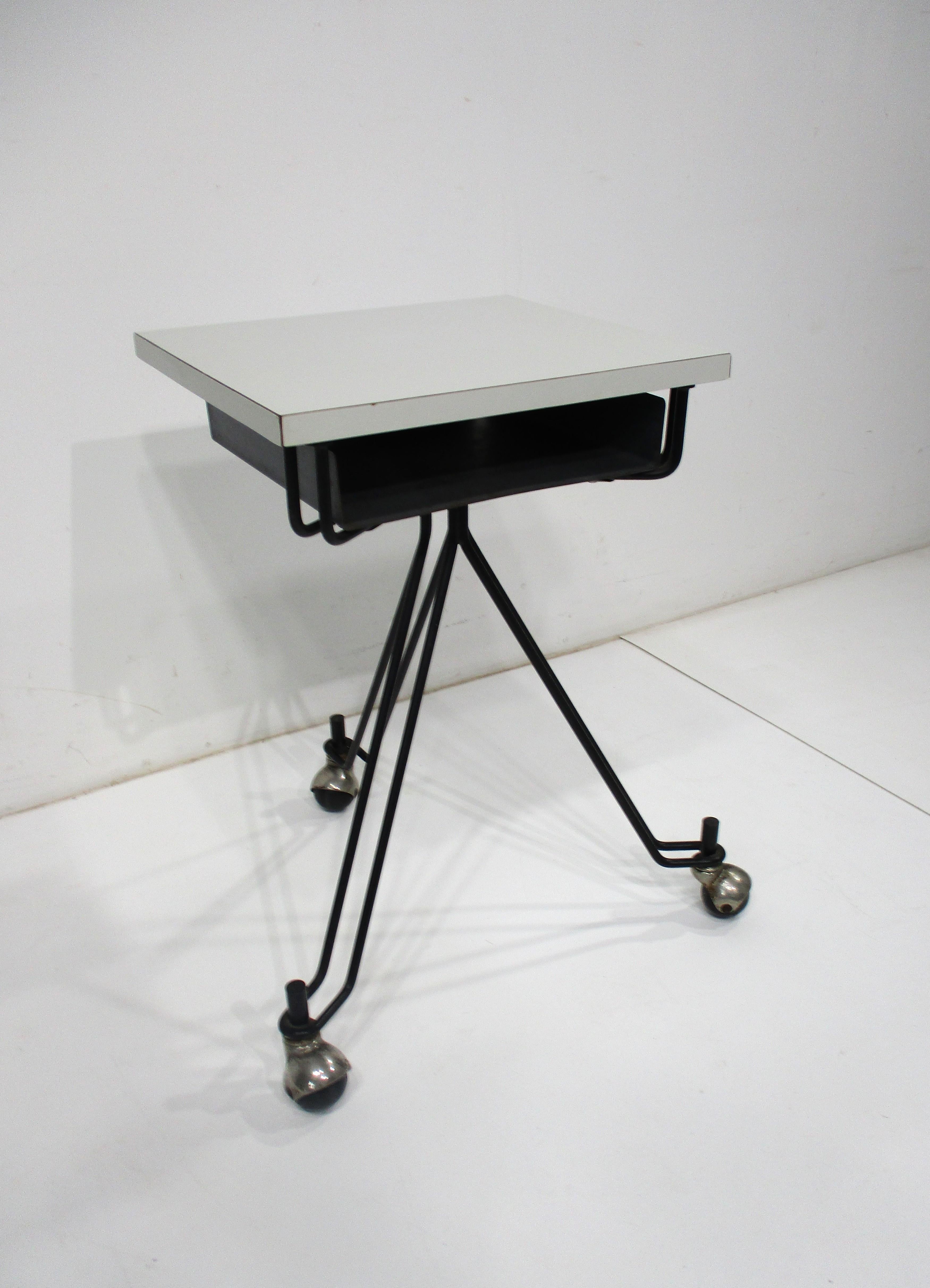 Eliot Noyes Rolling Work / Dictating Table for IBM  For Sale 5