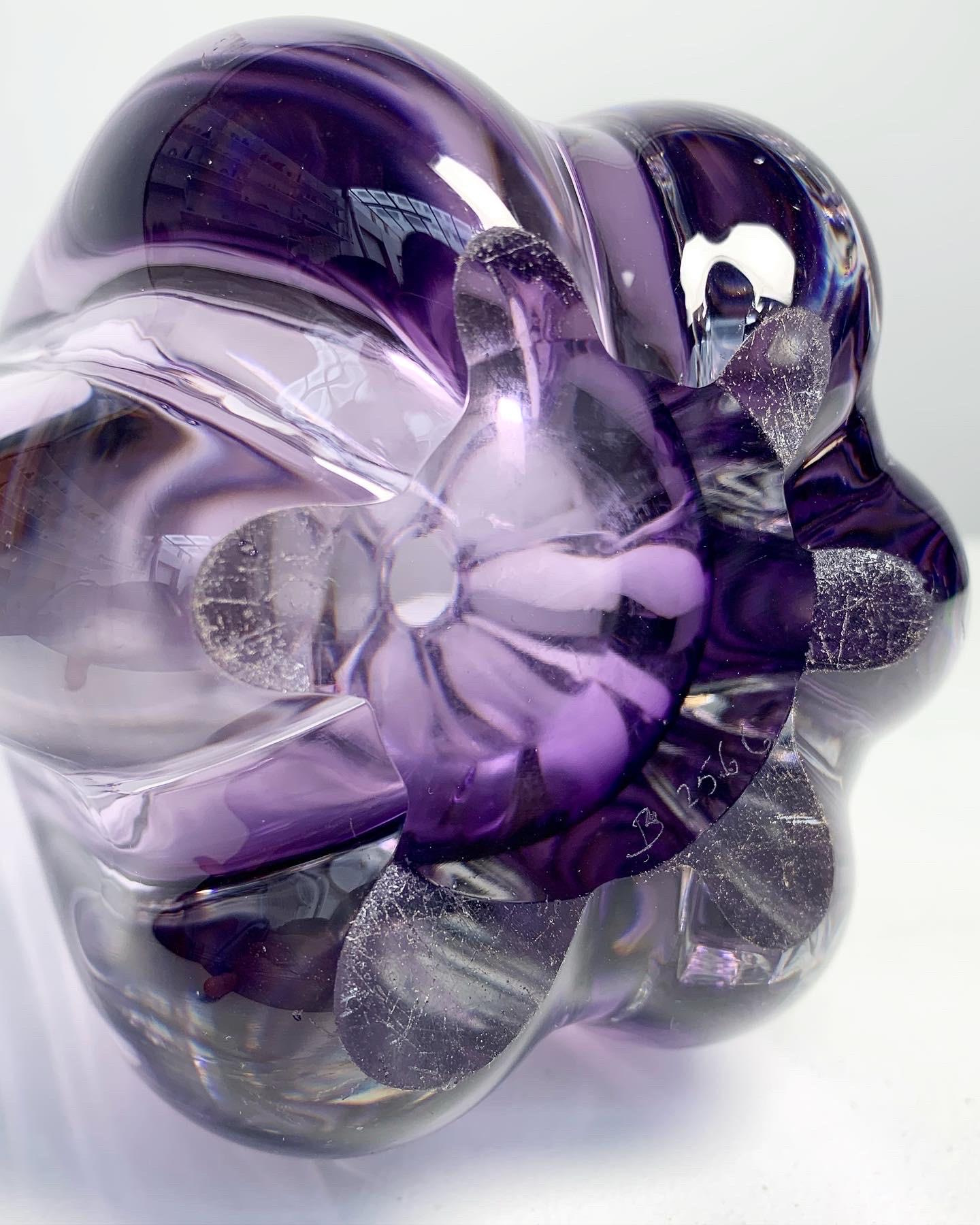 Elis Bergh Crystal Glass Vase Amethyst Colored Sommerso Kosta Sweden 1940s 3