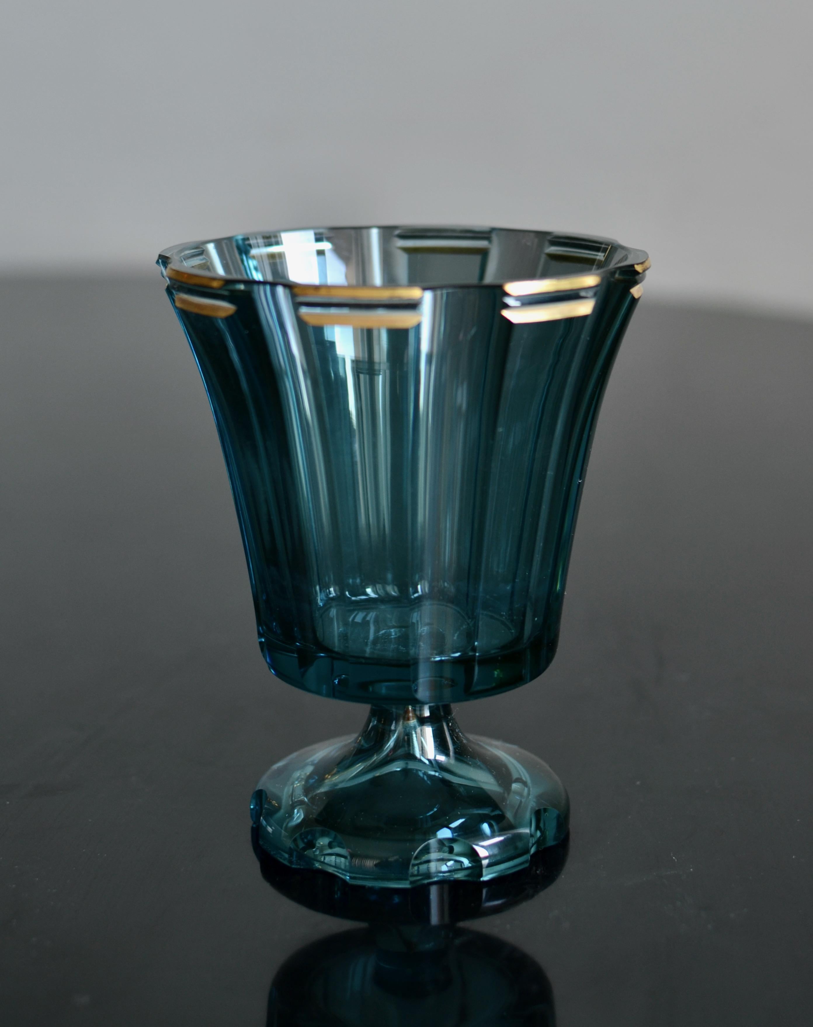 Schwedische moderne Glasschale, Kosta, signiert, von Elis Bergh (Skandinavische Moderne) im Angebot