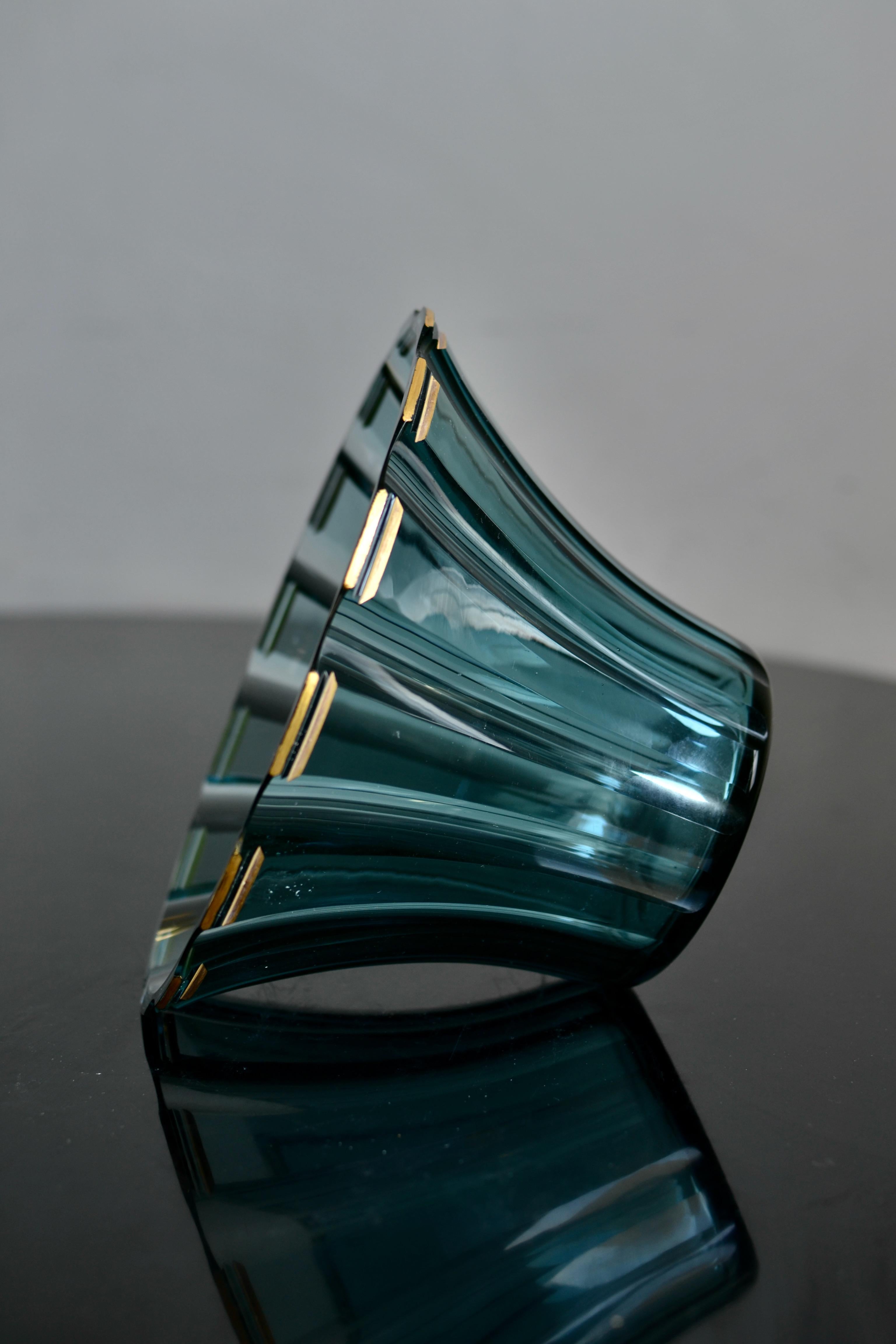 Scandinavian Modern Elis Bergh Swedish Modern Glass Bowl, Kosta, Signed For Sale