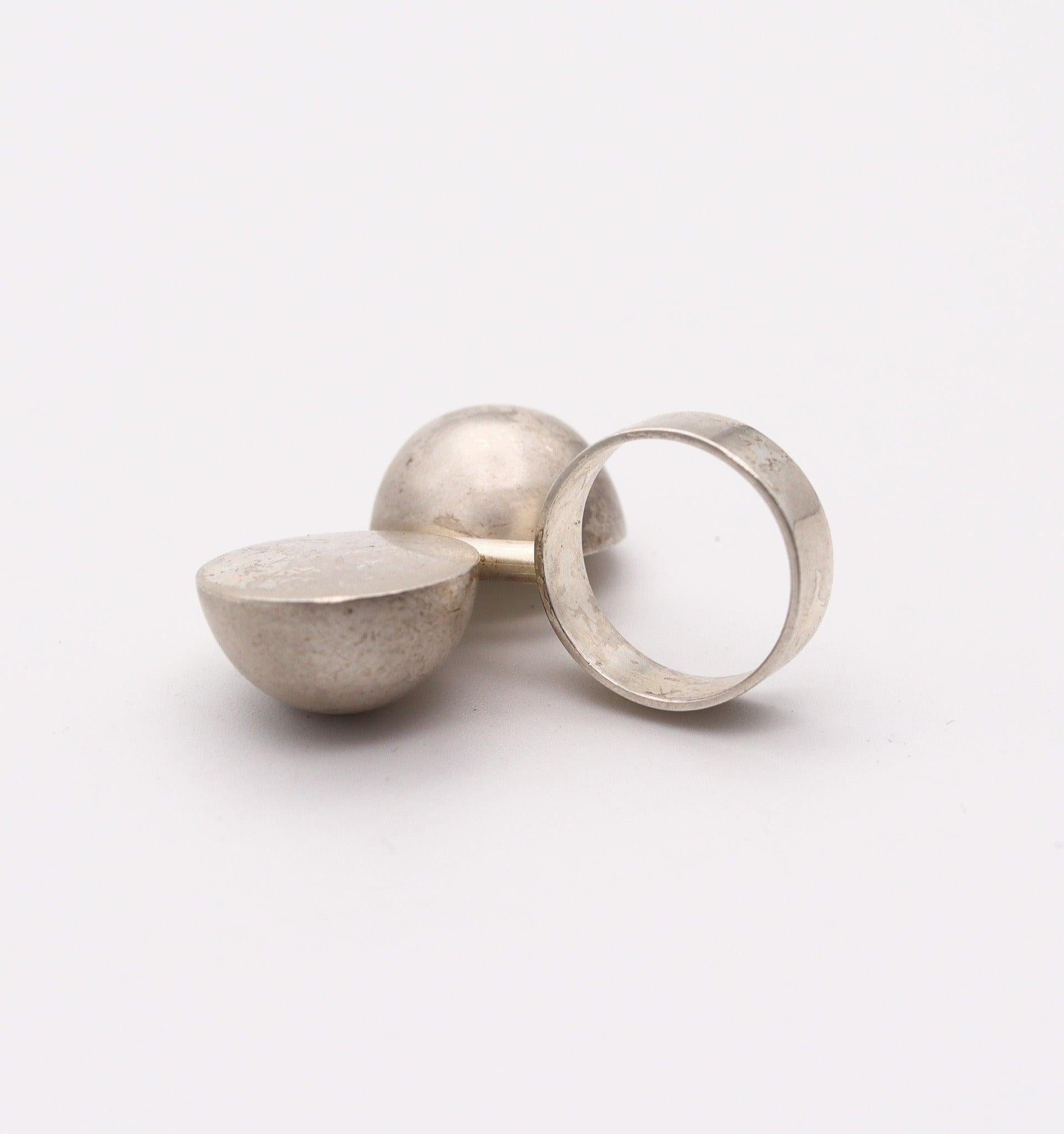 ELIS KAUPPI 1971 Finlandia Geometric Sculptural Ring In .925 Sterling Silver In Excellent Condition In Miami, FL
