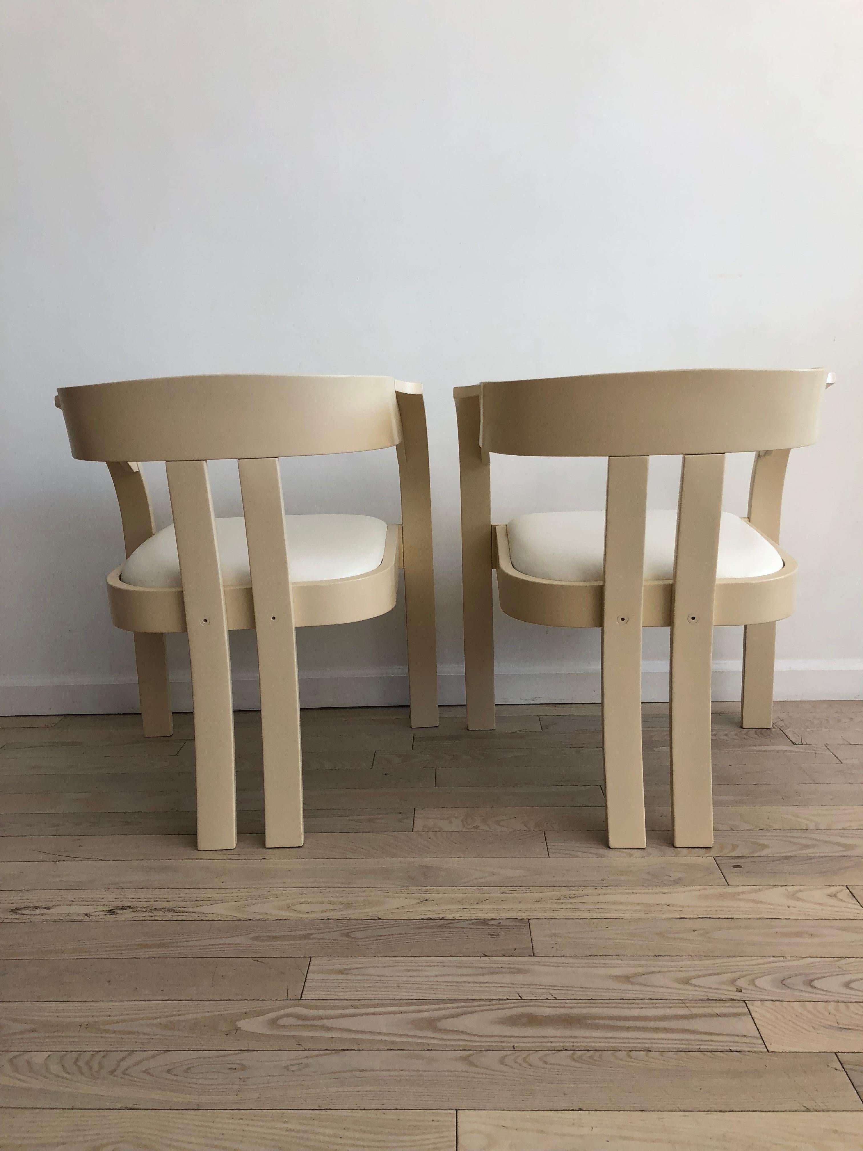 Pair of two chairs, model 