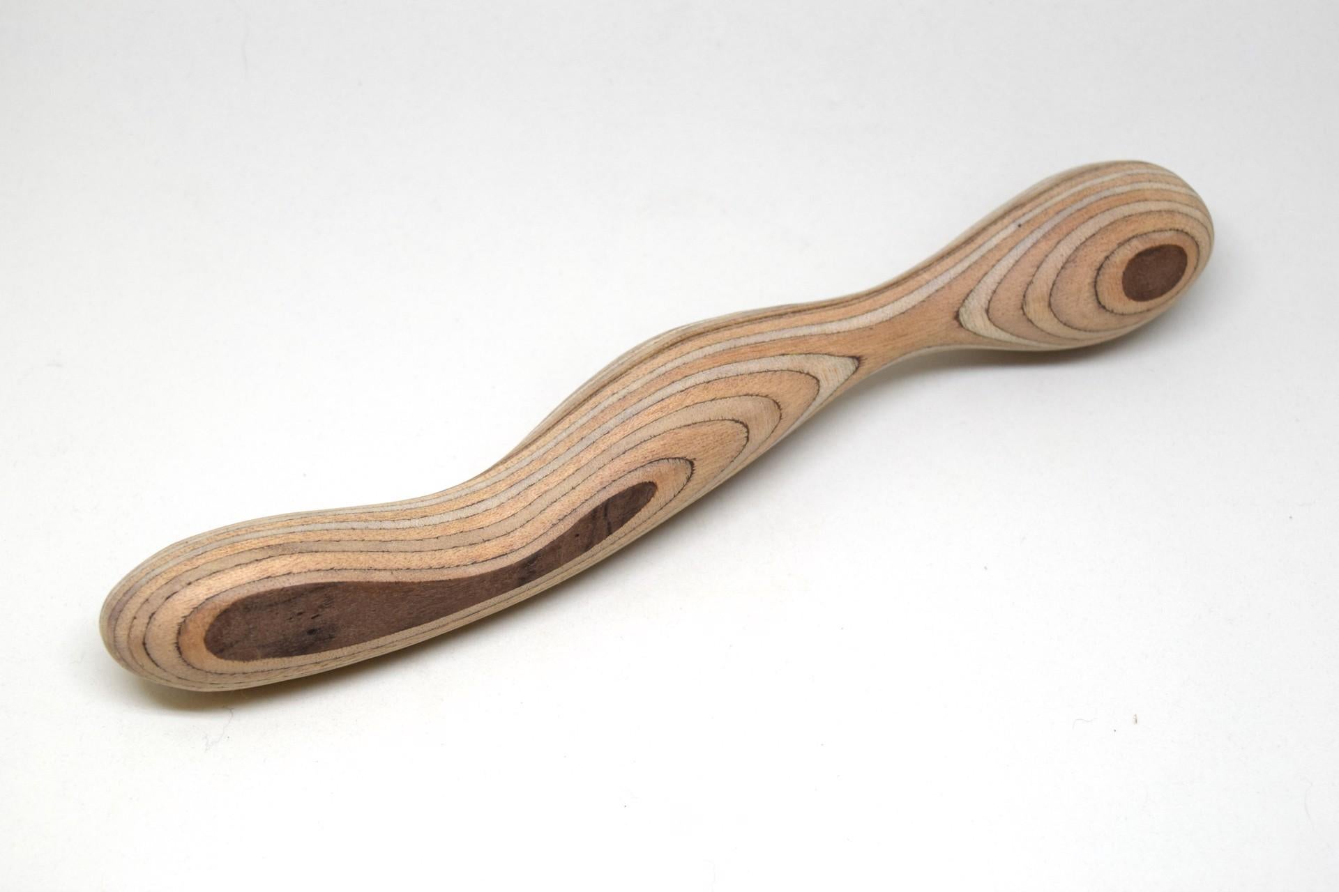 Body Impression III, 2021 - Scultura contemporanea in compensato laminato (Wood) - Sculpture Contemporaneo di Elisa Ortega Montilla
