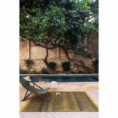 Elisa Padrón Tres Outdoor-Textur-Teppich Mostaza 9'10" x 13'1" für Nanimarquina