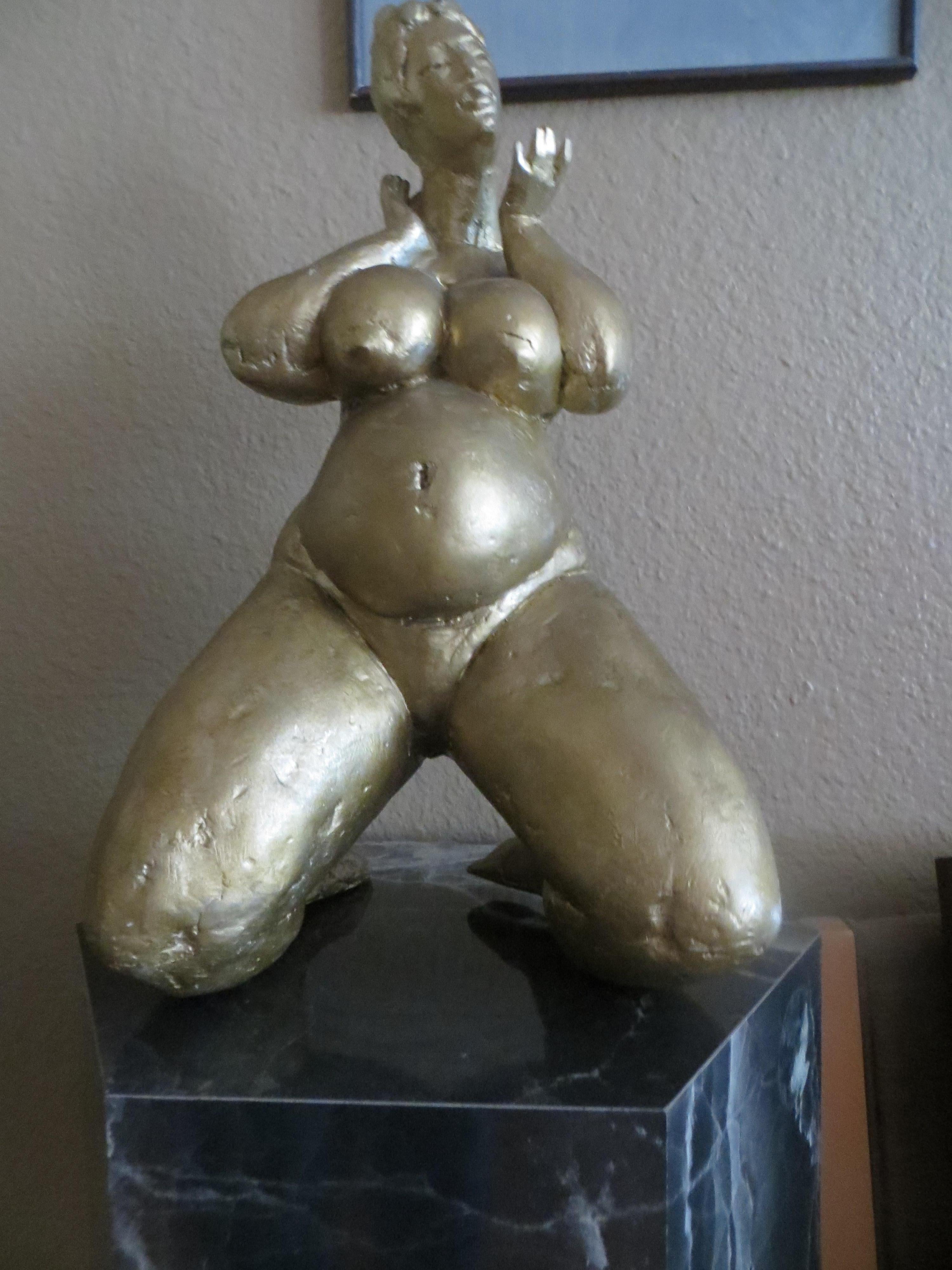 Belle Attente from  Cibot in resin For Sale 2