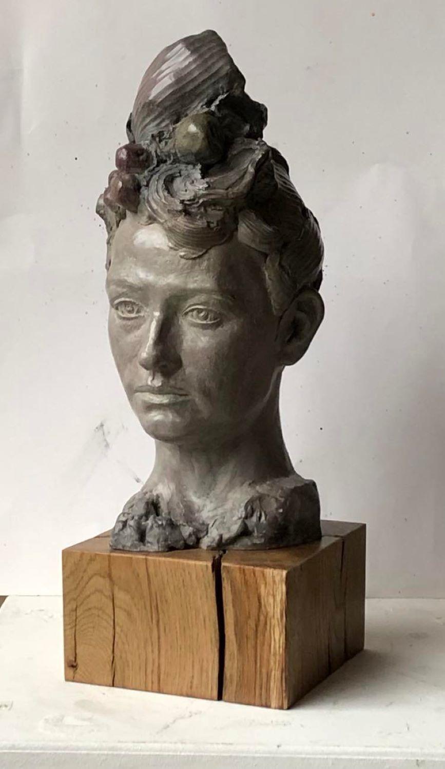 Portrait de Camille Claudel en bronze en vente 1