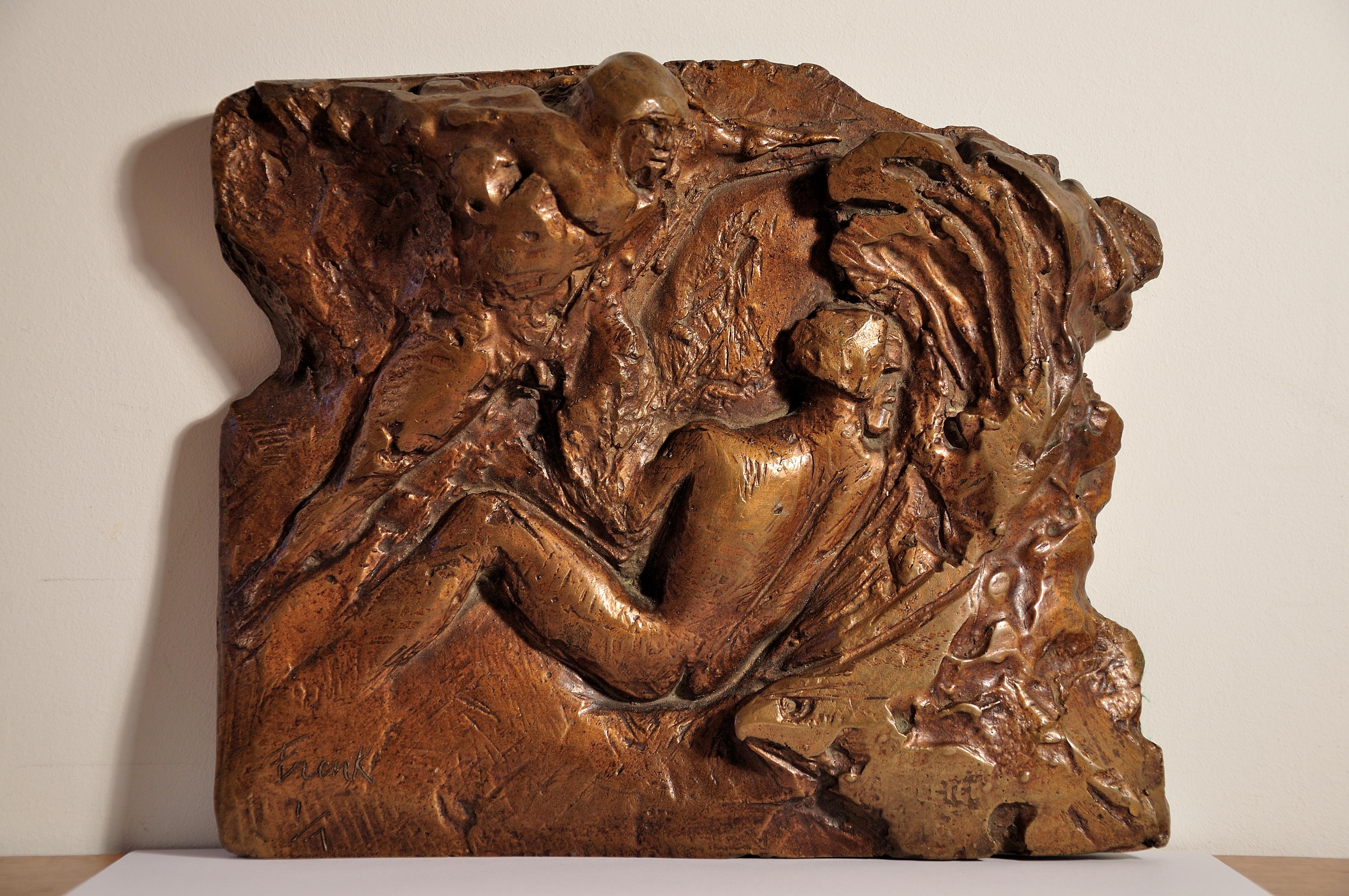 Frau Elisabeth Frink. Bronze-Maquette für Mann und Adler in Relief, Nr. 1/7.  im Angebot 3