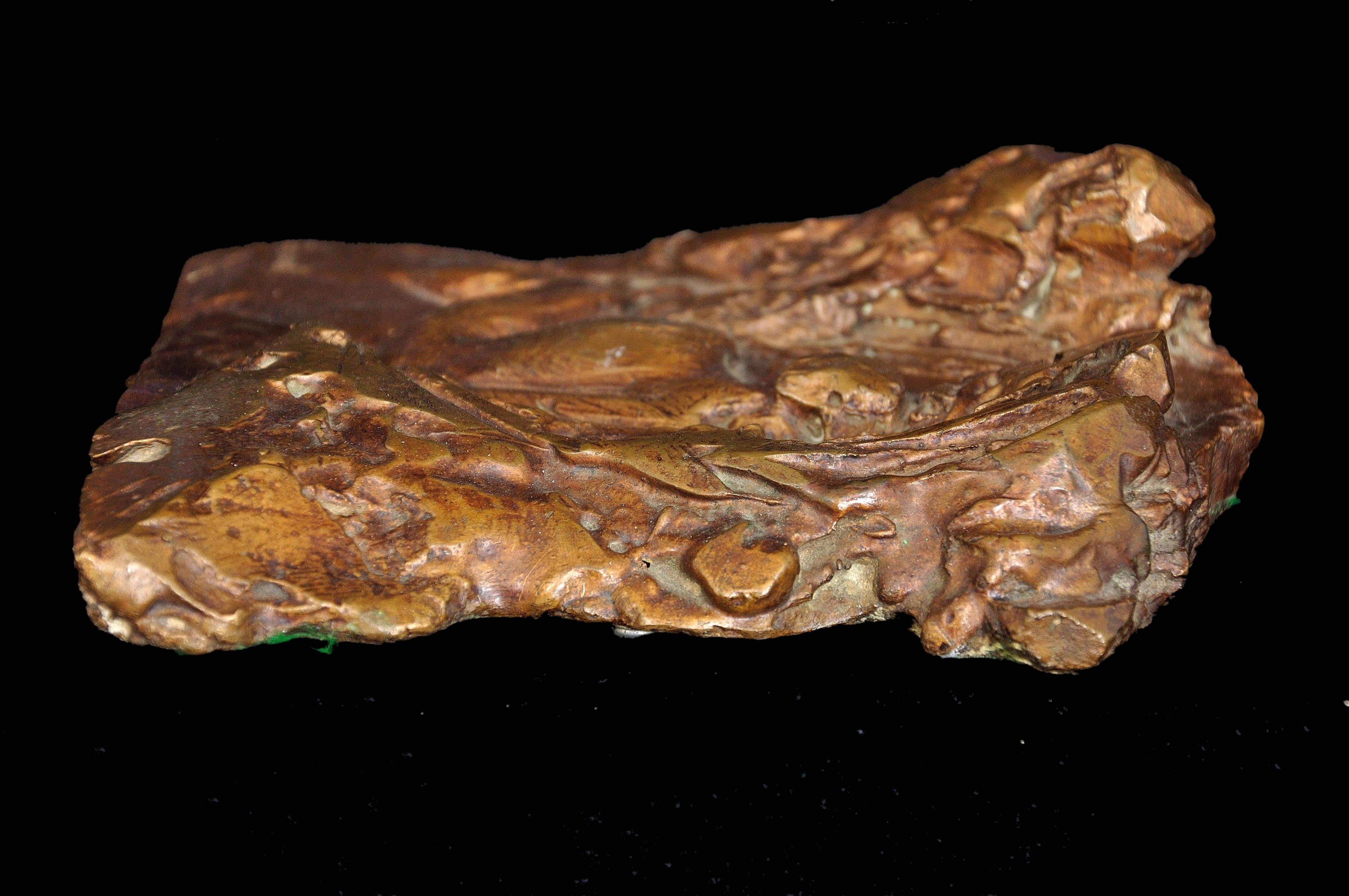 Dame Elisabeth Frink, statua in rilievo in bronzo di uomo e aquila, numerata 1/7 Maquette in vendita 7