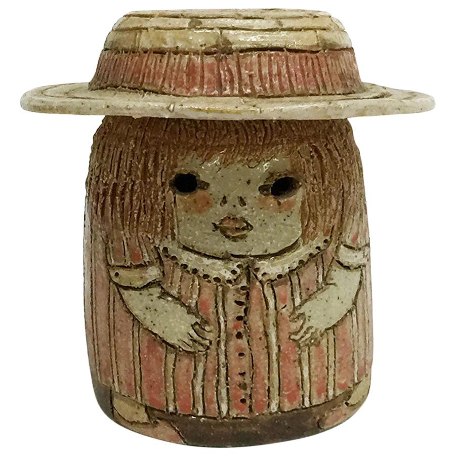 Ceramic figurine by Elisabeth Gerst, Dutch Ceramist '1907-1993'