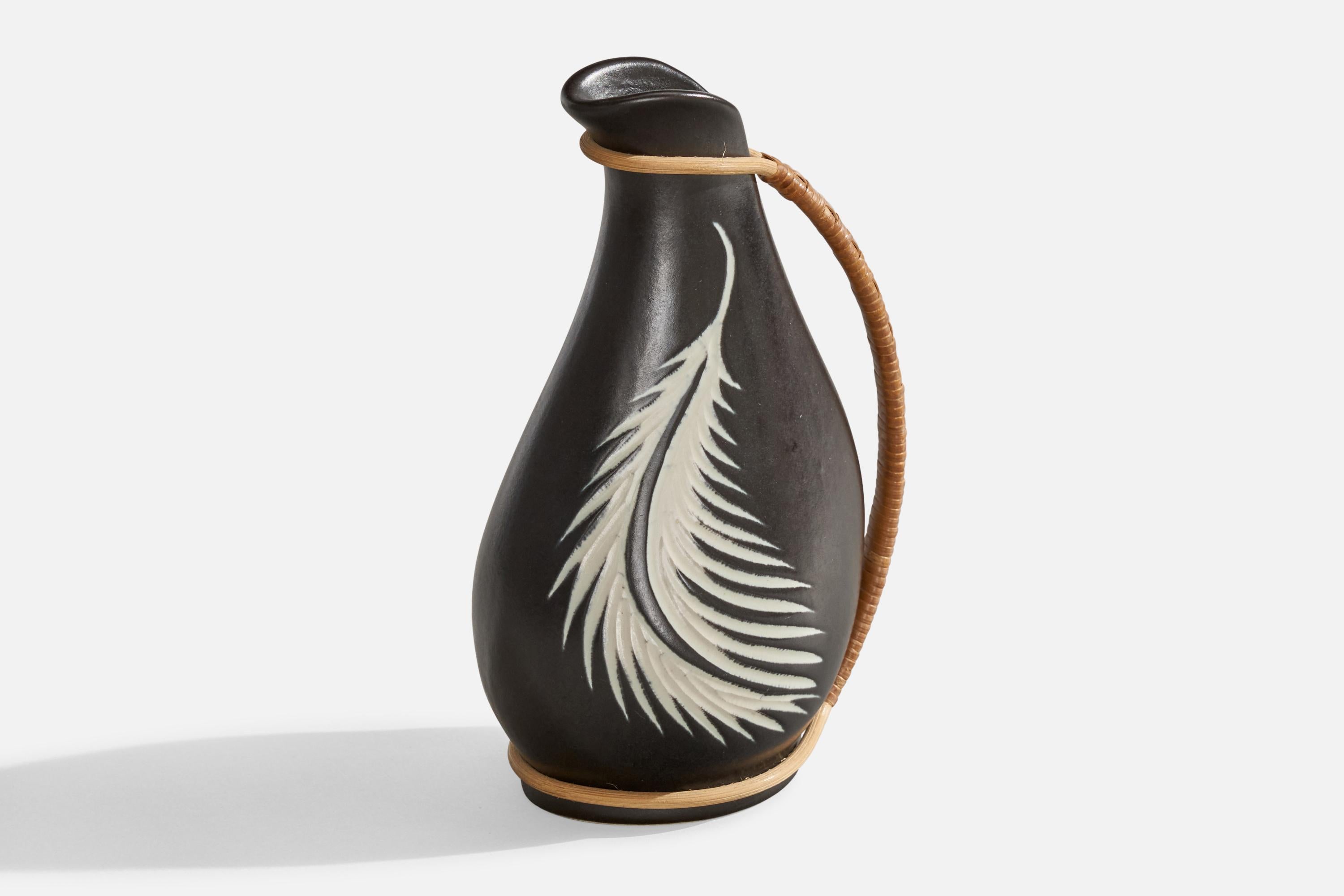 Scandinave moderne Elisabeth Loholt, petit pichet, grès, rotin, Danemark, années 1950 en vente