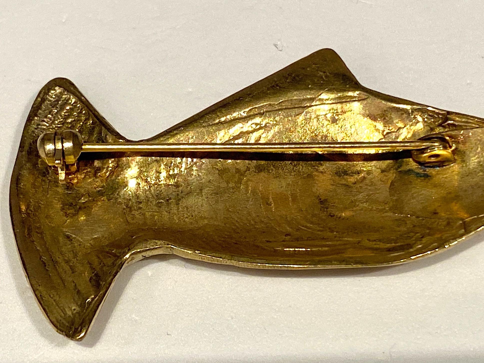 Elisabeth Riveiro, Paris Bronze Fish Brooch 3