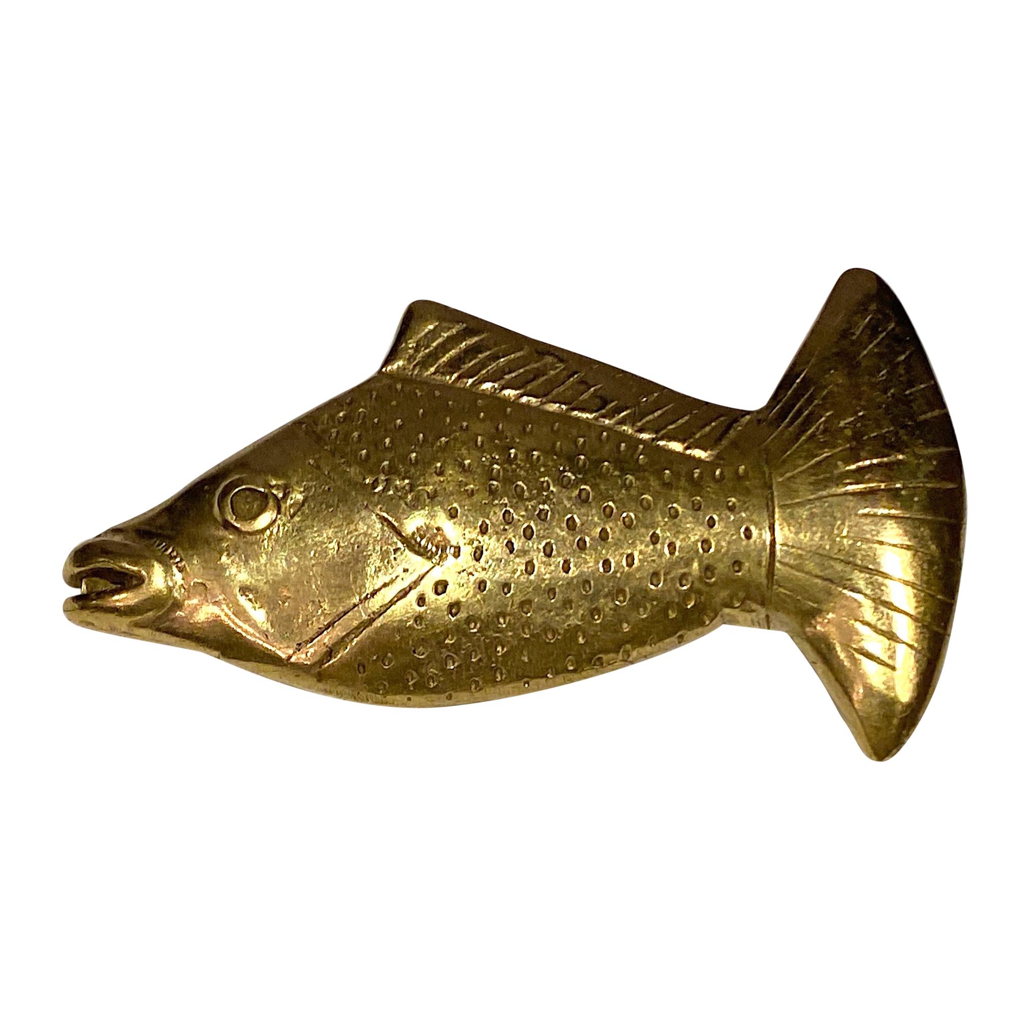 Elisabeth Riveiro, Paris Bronze Fish Brooch
