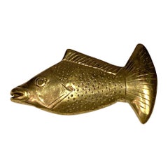 Elisabeth Riveiro Broche en forme de poisson en bronze, Paris