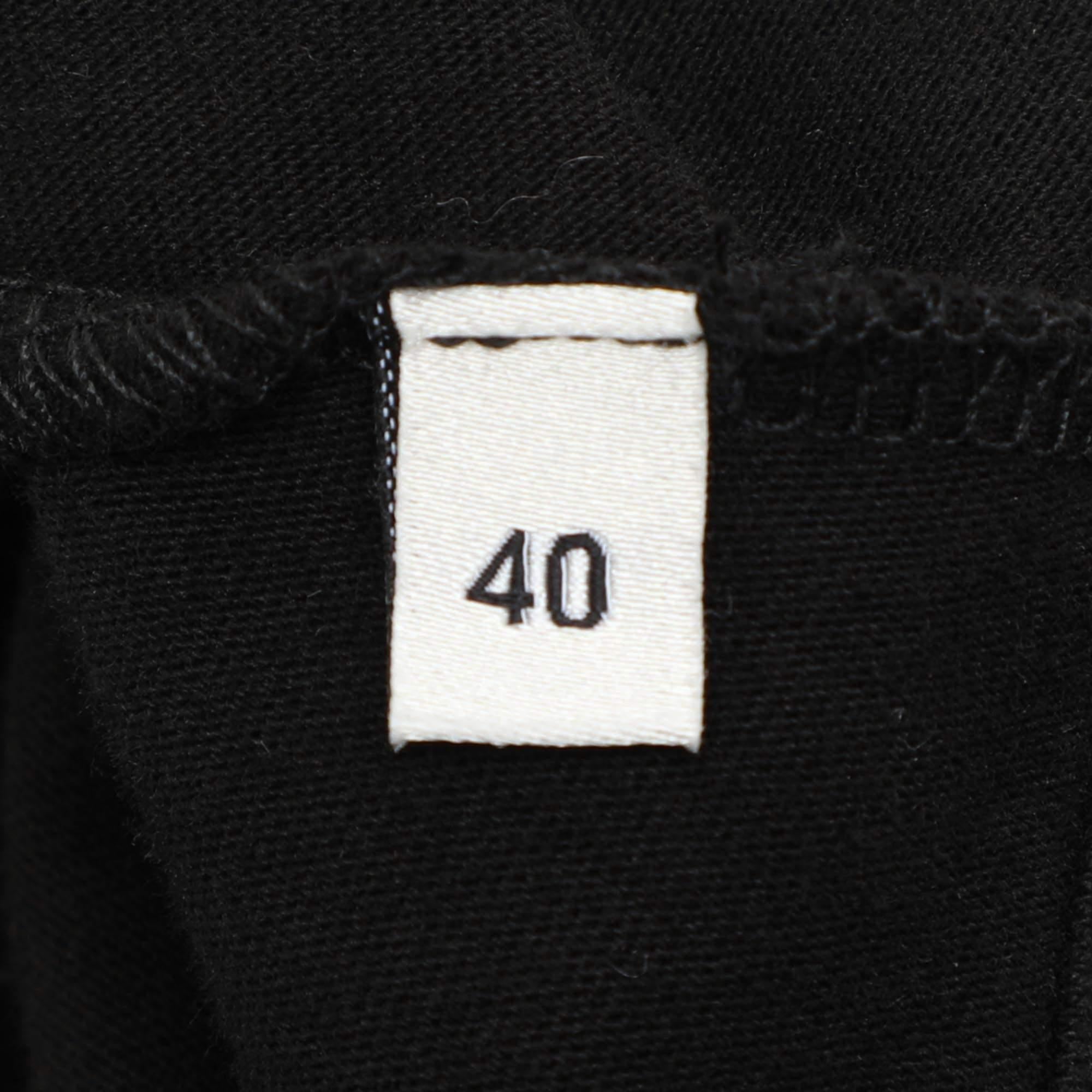 Elisabetta Franchi Schwarzes T-Shirt aus Baumwolle mit rundem Ausschnitt und Kette S im Angebot 2