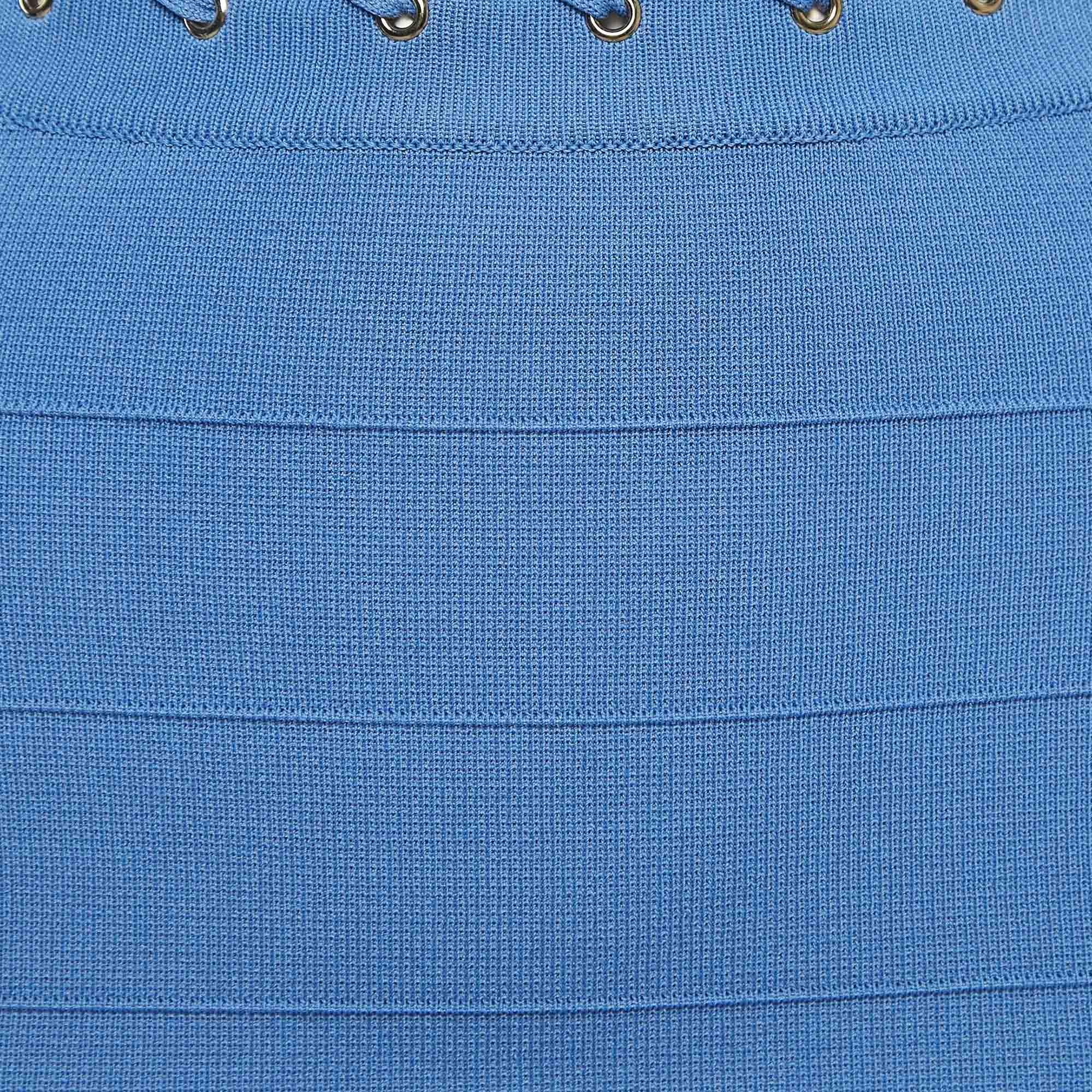 Elisabetta Franchi Blue Knit Lace and Eyelets Detailed Mini Skirt S In Good Condition For Sale In Dubai, Al Qouz 2