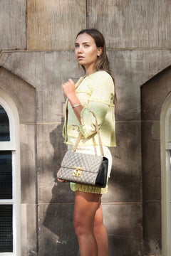 Elisabetta Franchi, Traje de boucle color lima