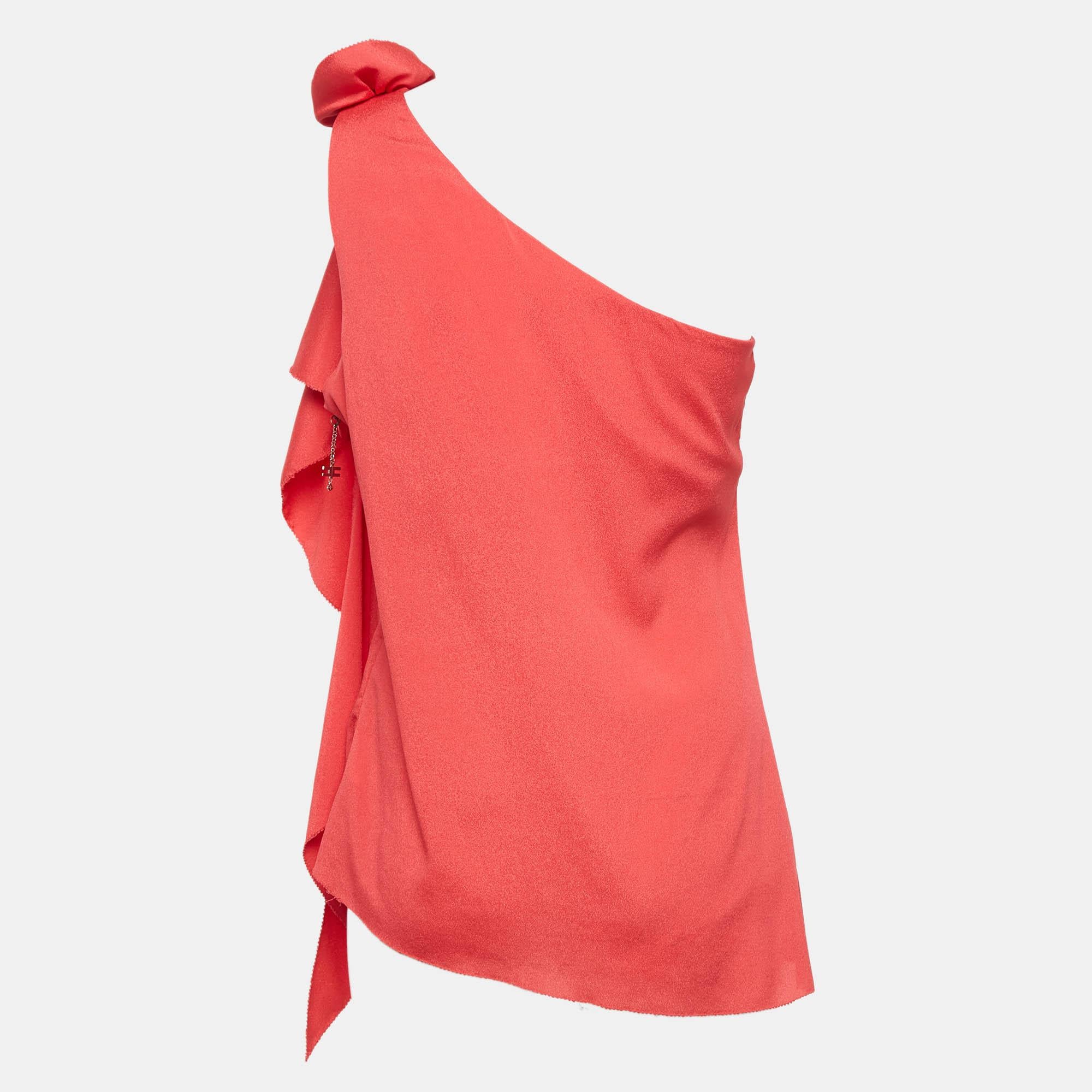 Questo top griffato offre stile e comfort. Realizzata con i migliori tessuti, la creazione è stata curata nei minimi dettagli. Abbinalo a una gonna e a dei tacchi.