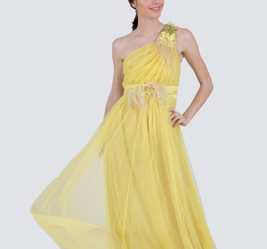 ELISABETTA FRANCHI 

YELLOW ONE SHOULDER GOWN with FEATHER, RHINESTONES and SEQUINS
Very soft evening dress. 
Beautiful yellow, one might even say canary color. 
It looks very impressive, and on tanned skin - just gorgeous Asymmetric silhouette.