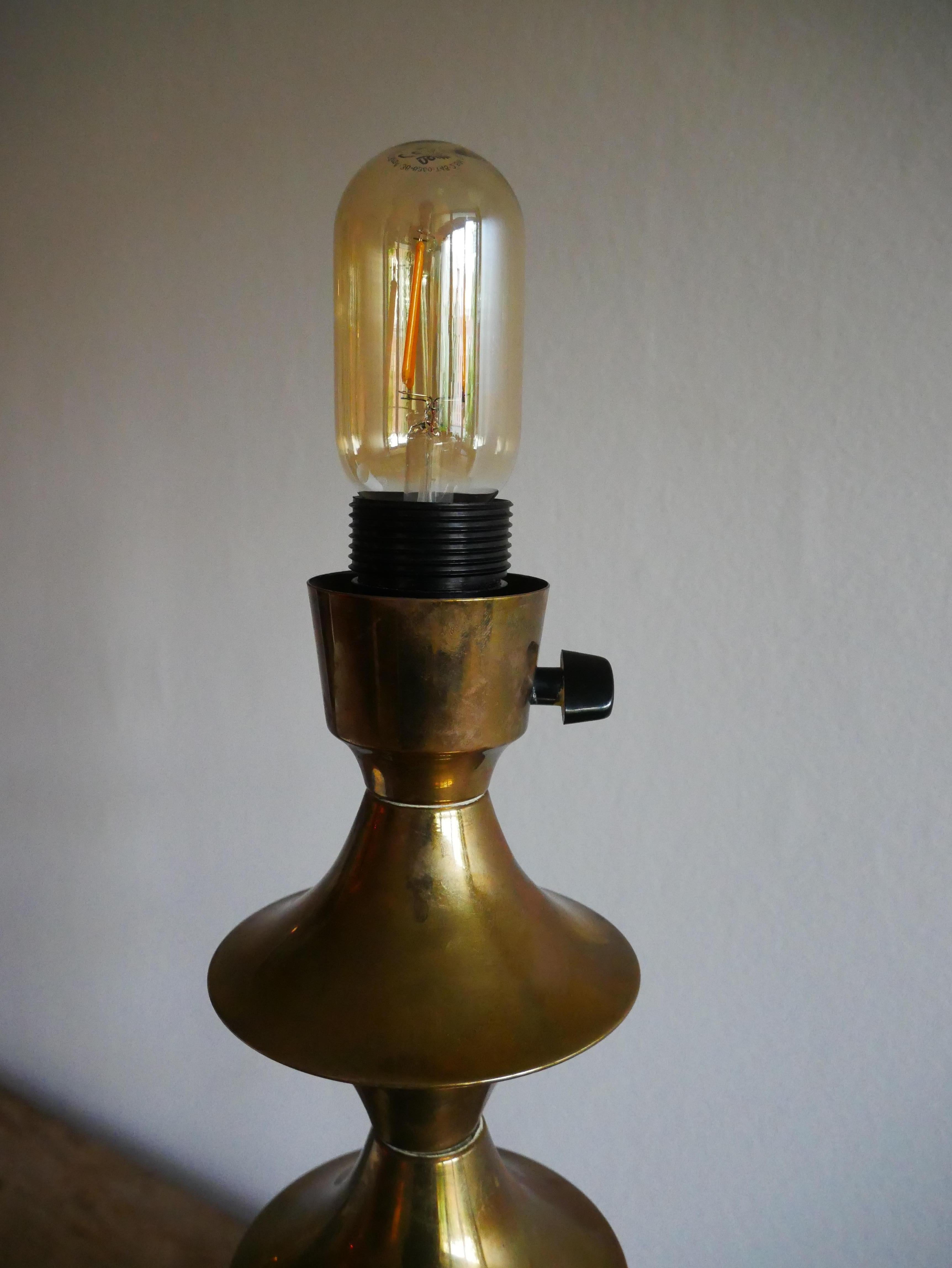 Elit AB Tabel-Lampe, hergestellt in Schweden, 1960 (Schwedisch) im Angebot