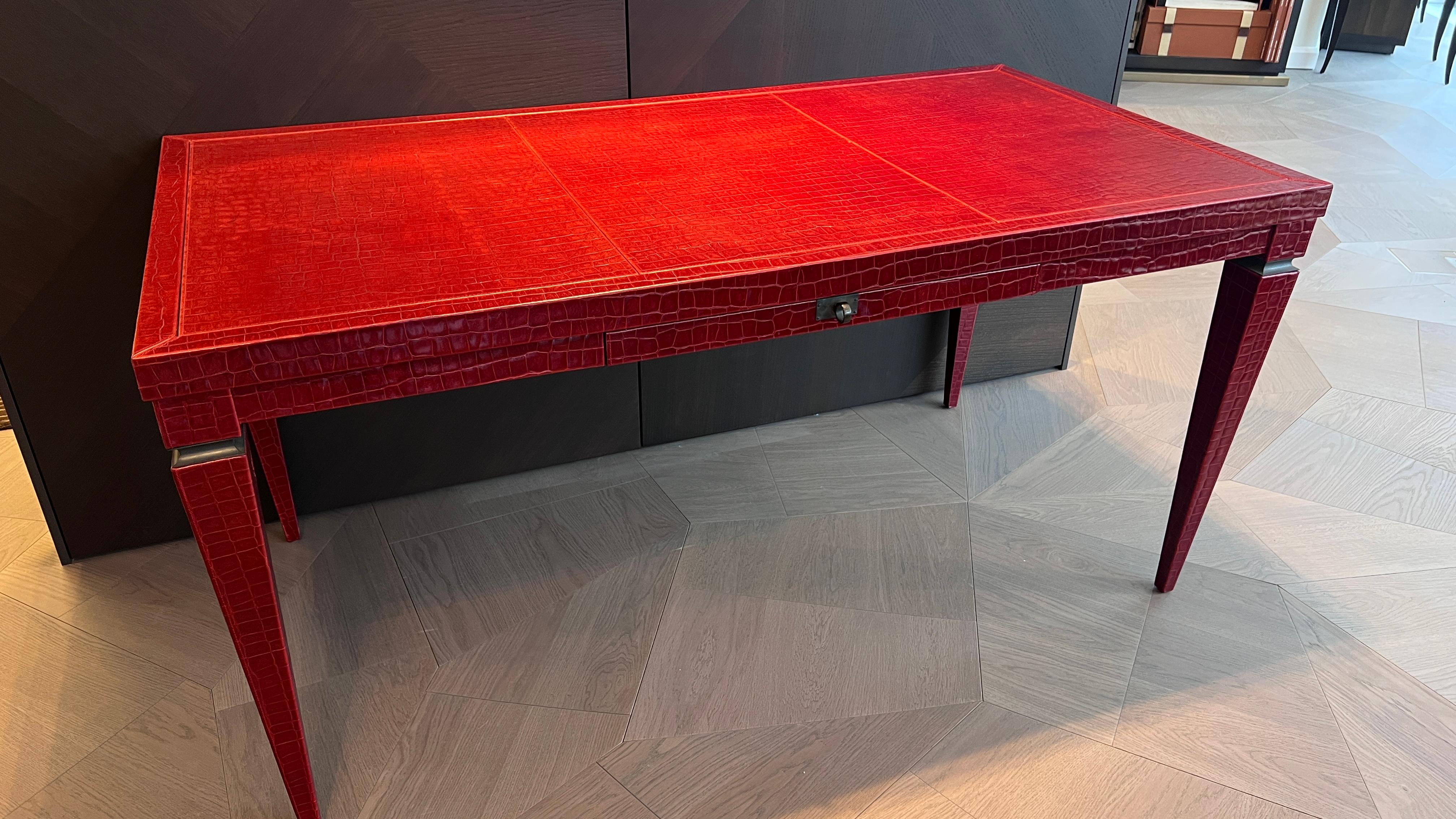 Schreibtisch aus Leder und Holz von Elitis im Angebot 1