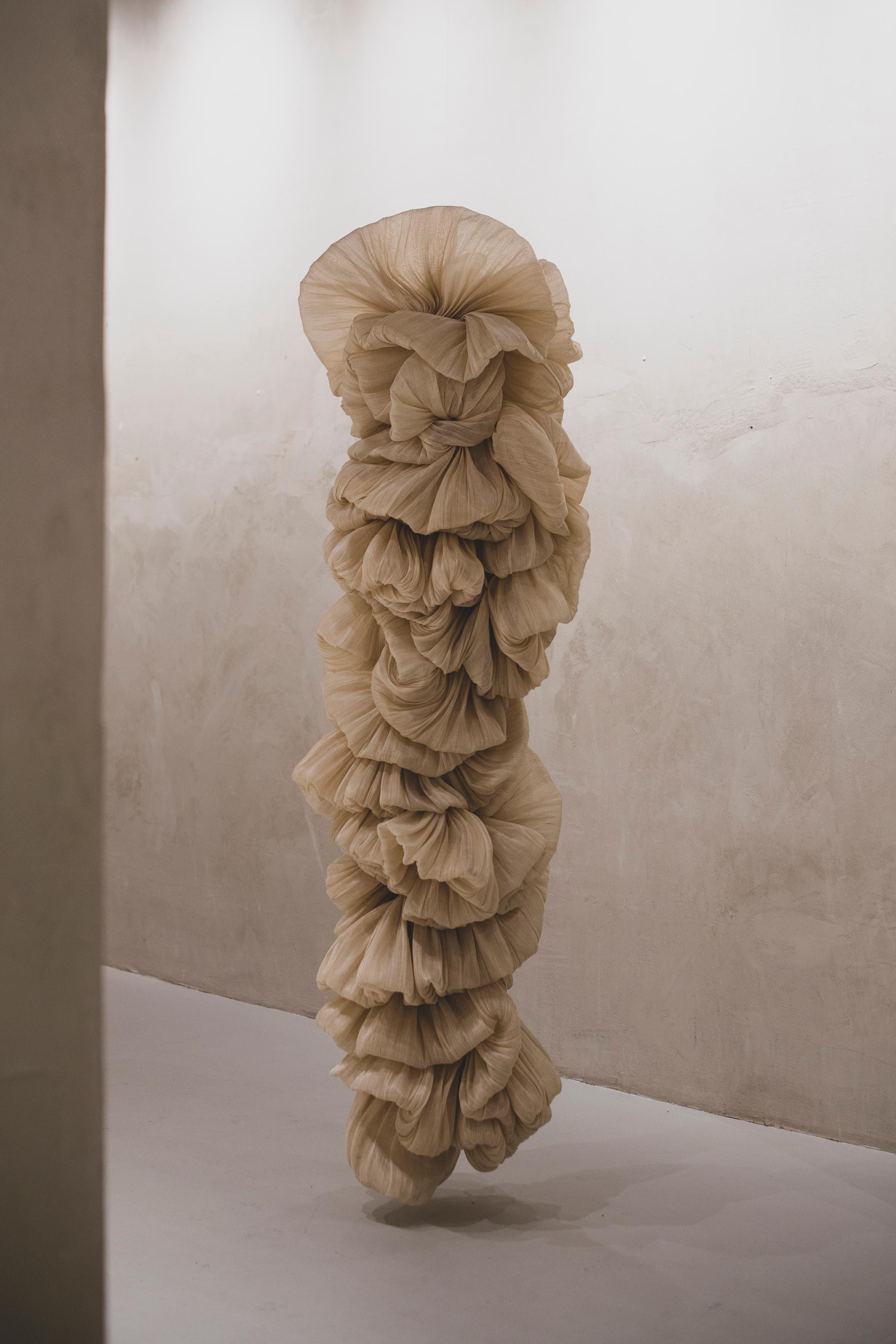 TEXTILE organique I DE L'ARTISTE SPANISH ELIURPI 2024, NEUF - Abstrait Sculpture par Eliurpi