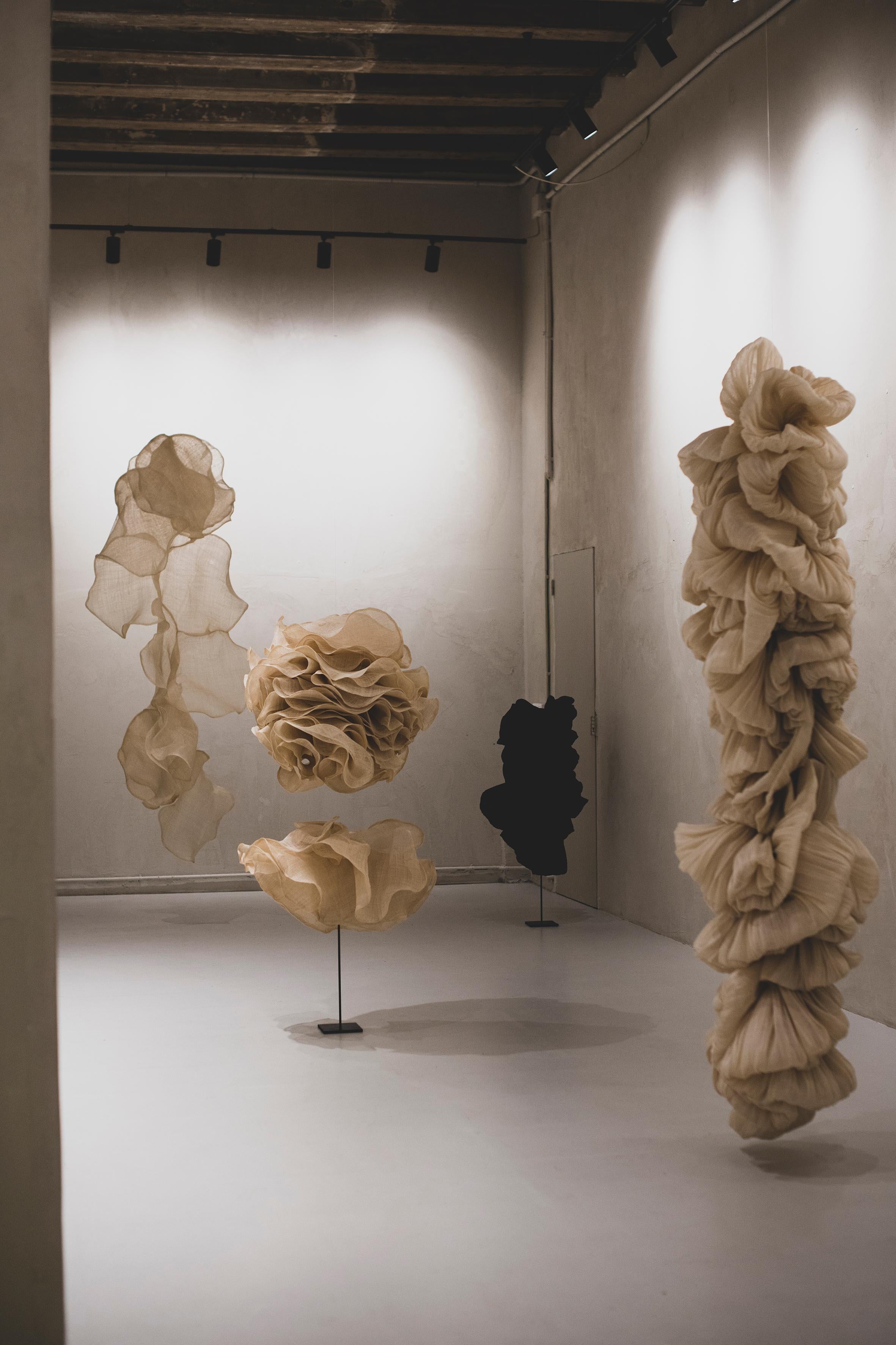 SCULPTURE Abstract TEXTILE RAFFIA BY SPANISH ARTIST ELIURPI Flora Sea For Sale 1