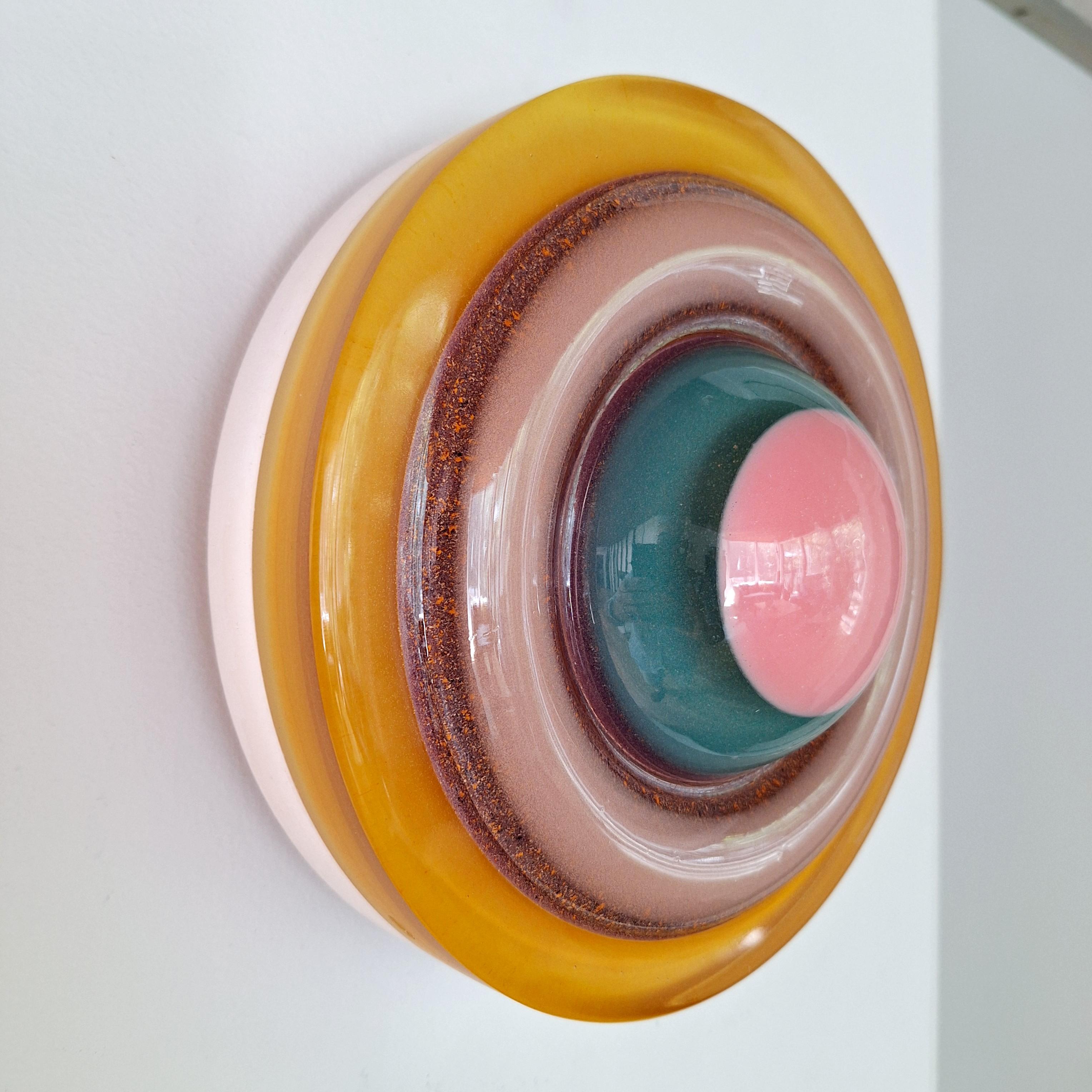 Planeta S VI - zeitgenössische moderne Mischtechnik Skulptur Malerei Relief (Zeitgenössisch), Painting, von Eliza Kopec