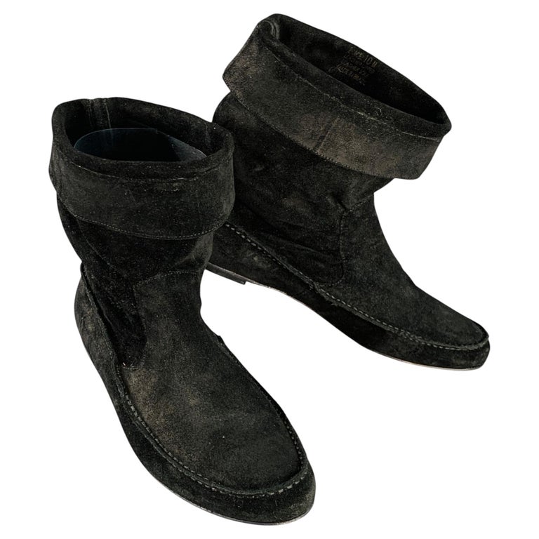 Elizabeth & James ELIZABETH and JAMES Size 10 Black Suede Moccasin Boots